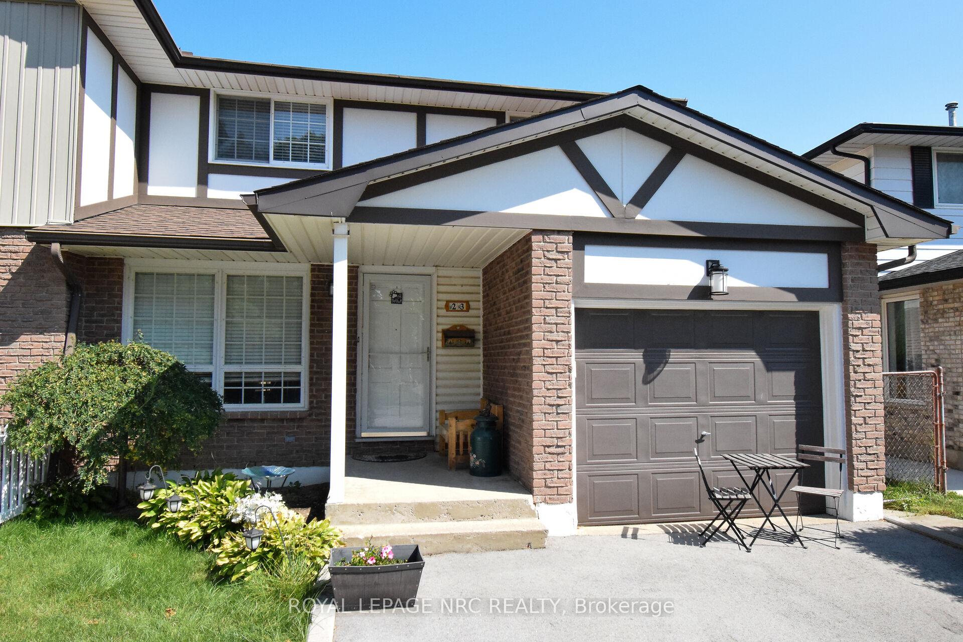 Photo 2 of 23 Greystone Crescent, St. Catharines, Lakeport — HOMEH