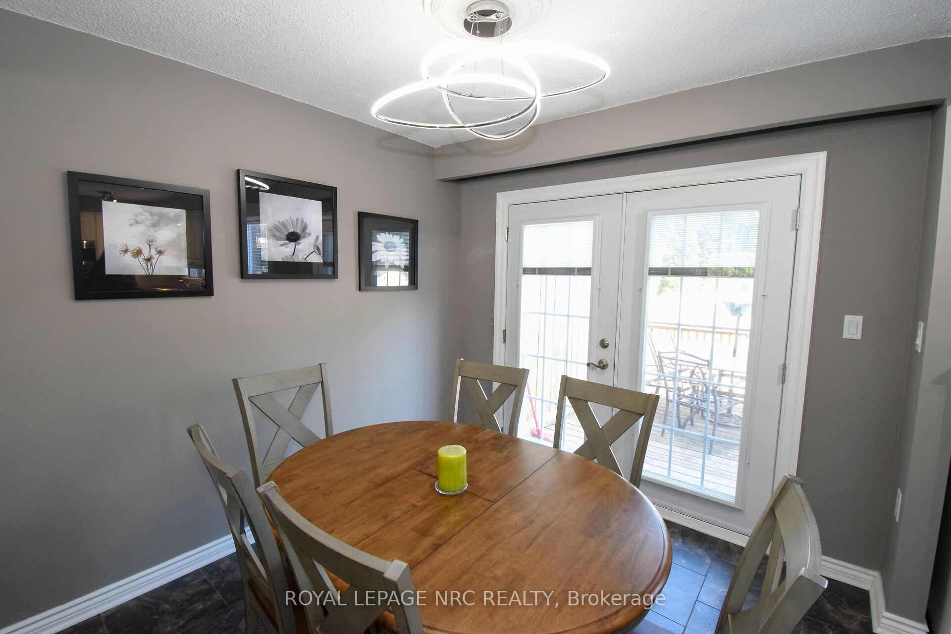 Photo 22 of 23 Greystone Crescent, St. Catharines, Lakeport — HOMEH