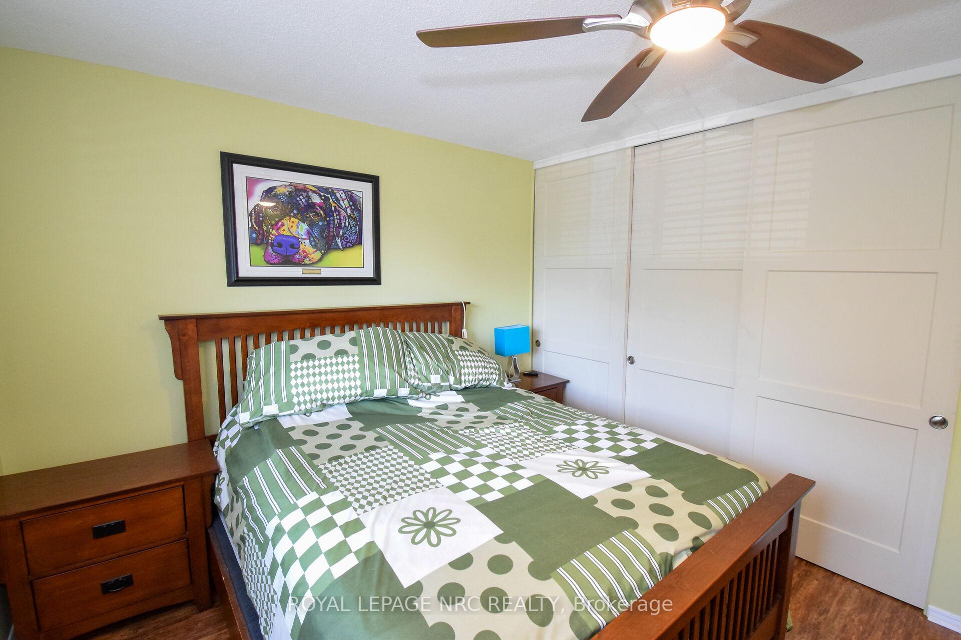 Photo 25 of 23 Greystone Crescent, St. Catharines, Lakeport — HOMEH