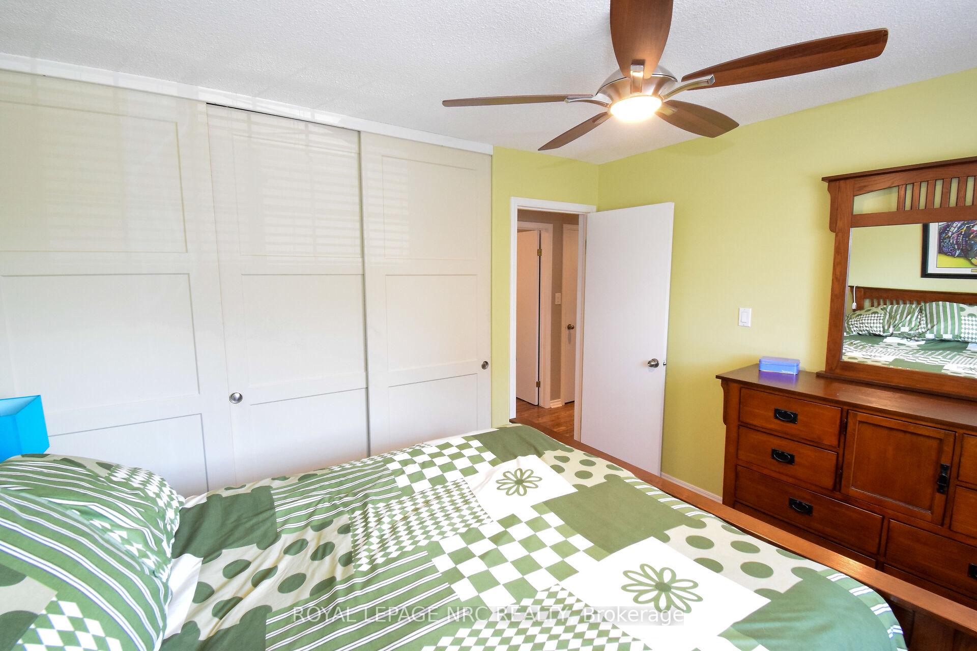 Photo 29 of 23 Greystone Crescent, St. Catharines, Lakeport — HOMEH