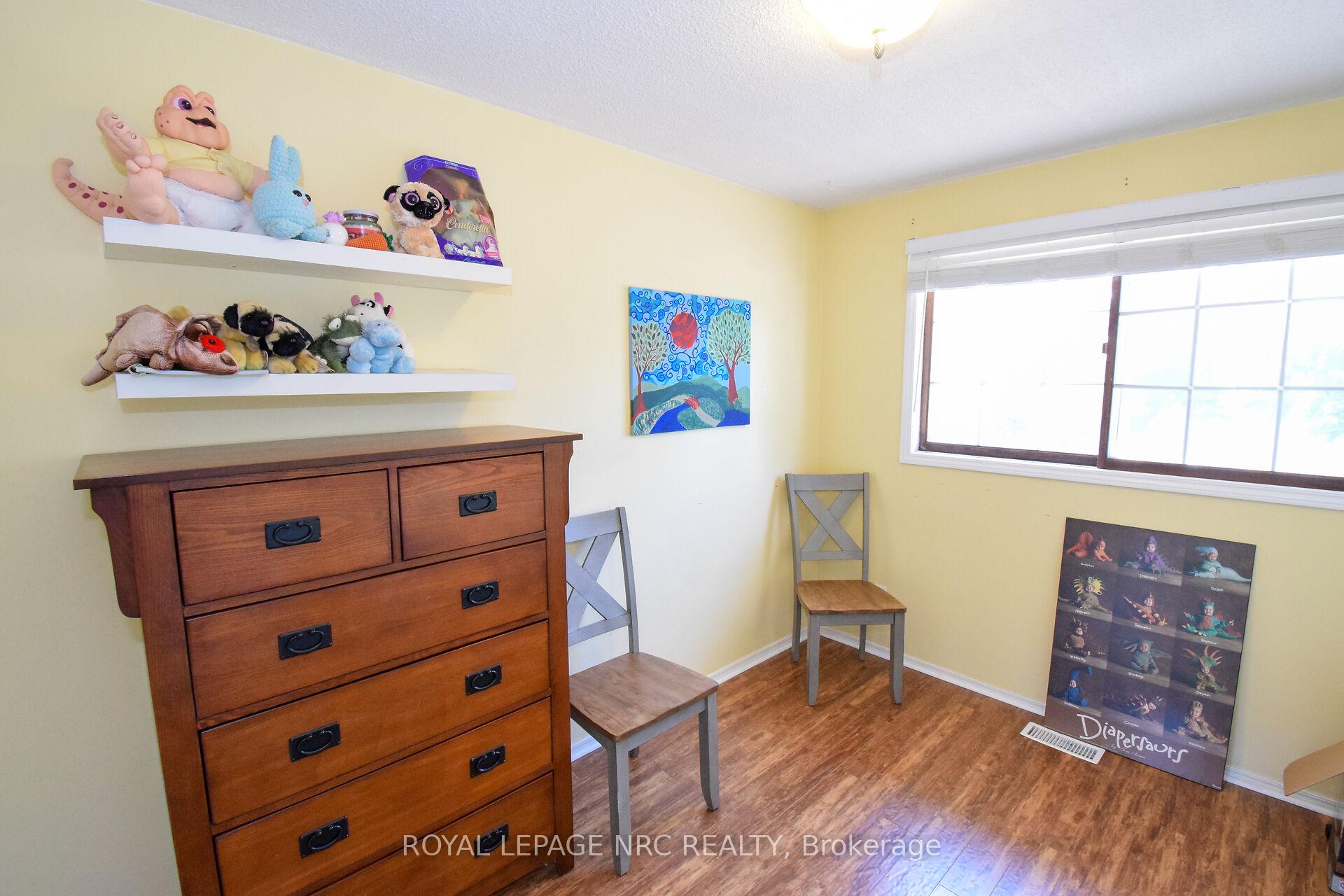 Photo 37 of 23 Greystone Crescent, St. Catharines, Lakeport — HOMEH