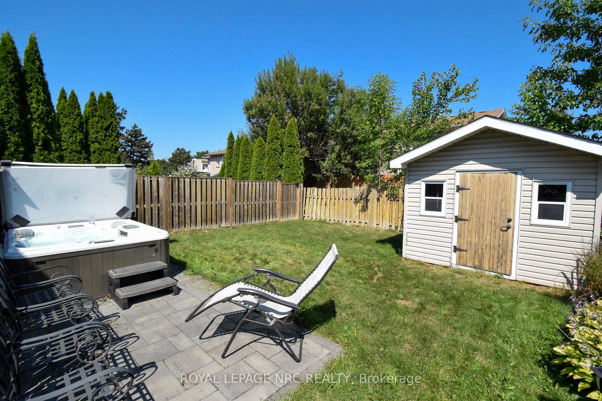 Photo 40 of 23 Greystone Crescent, St. Catharines, Lakeport — HOMEH