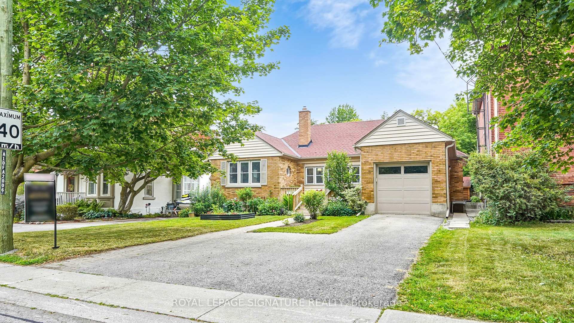 Photo 6 of 45 Spruce Street, Aurora, Aurora Village — HOMEH