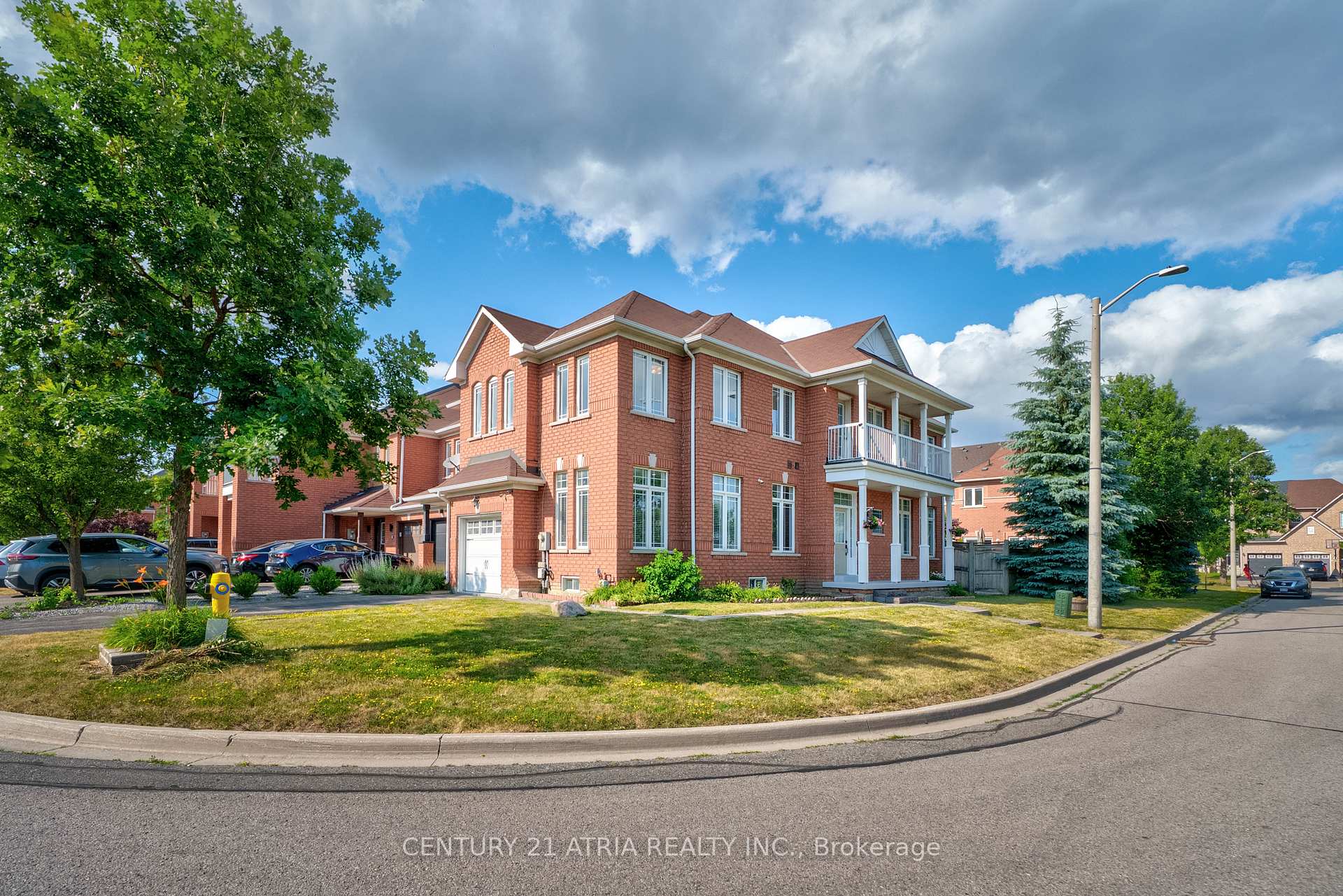 Photo 1 of 66 Daniel Reaman Crescent, Vaughan, Patterson — HOMEH