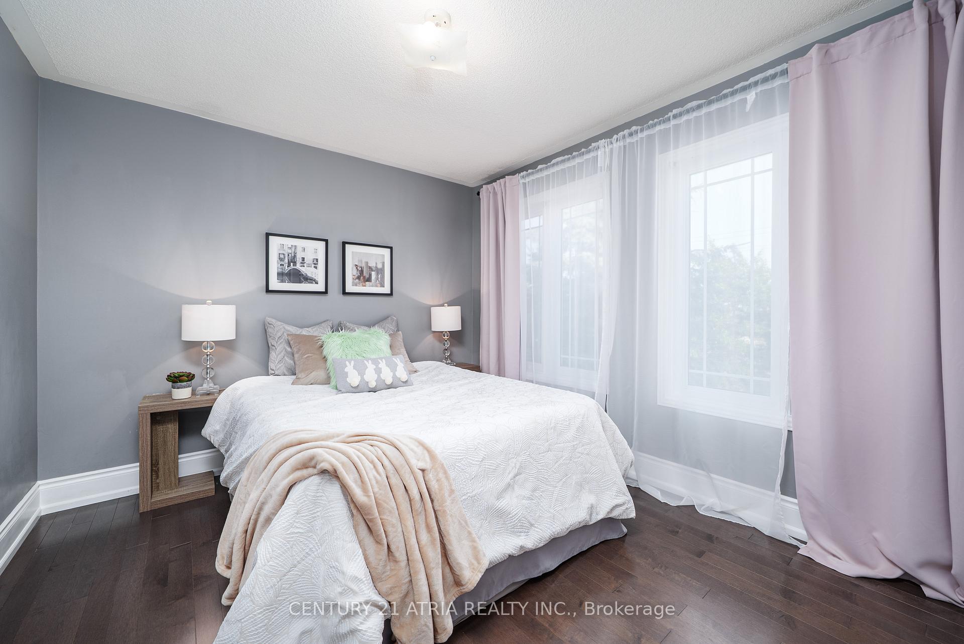 Photo 21 of 66 Daniel Reaman Crescent, Vaughan, Patterson — HOMEH