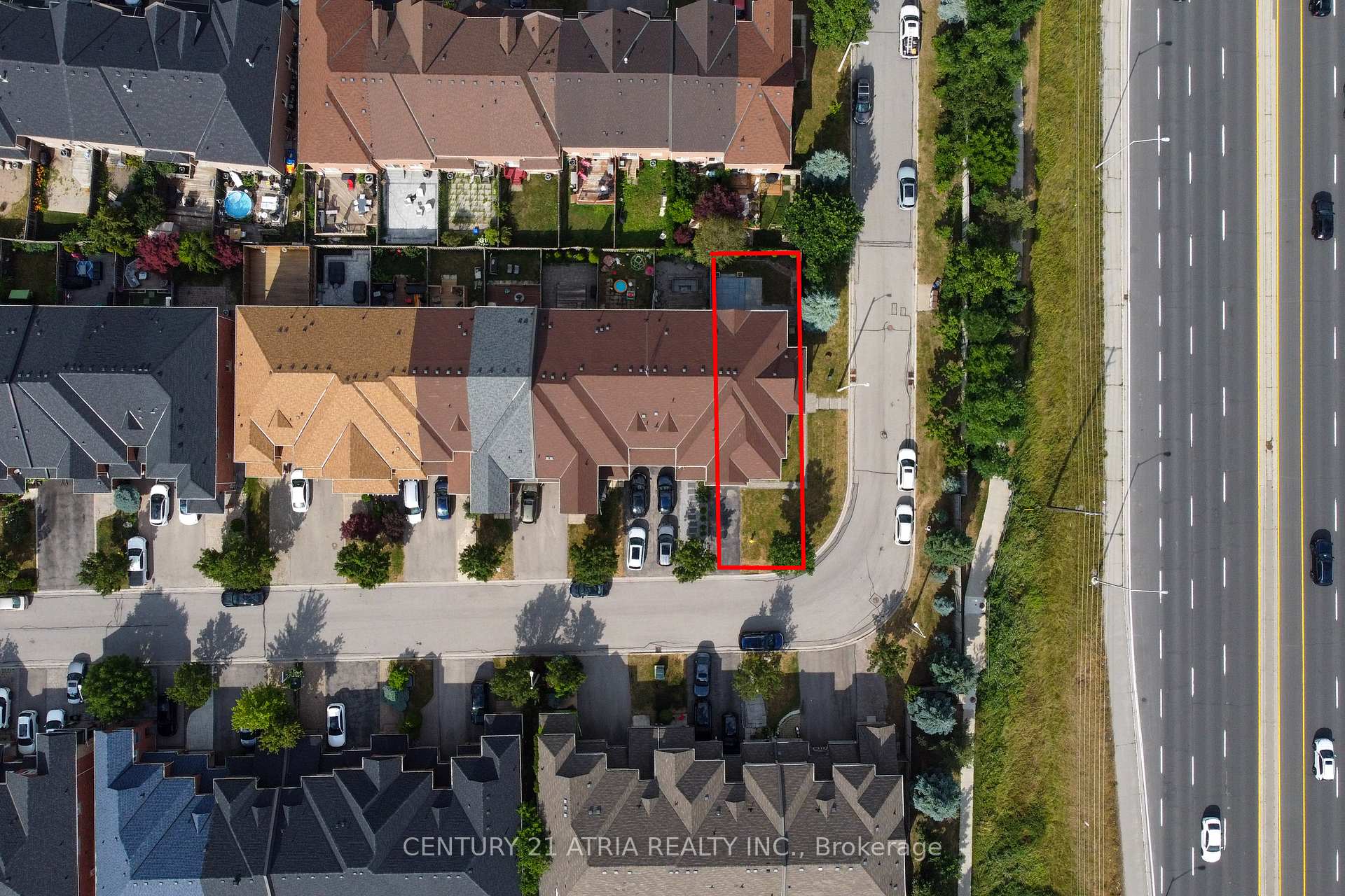 Photo 23 of 66 Daniel Reaman Crescent, Vaughan, Patterson — HOMEH