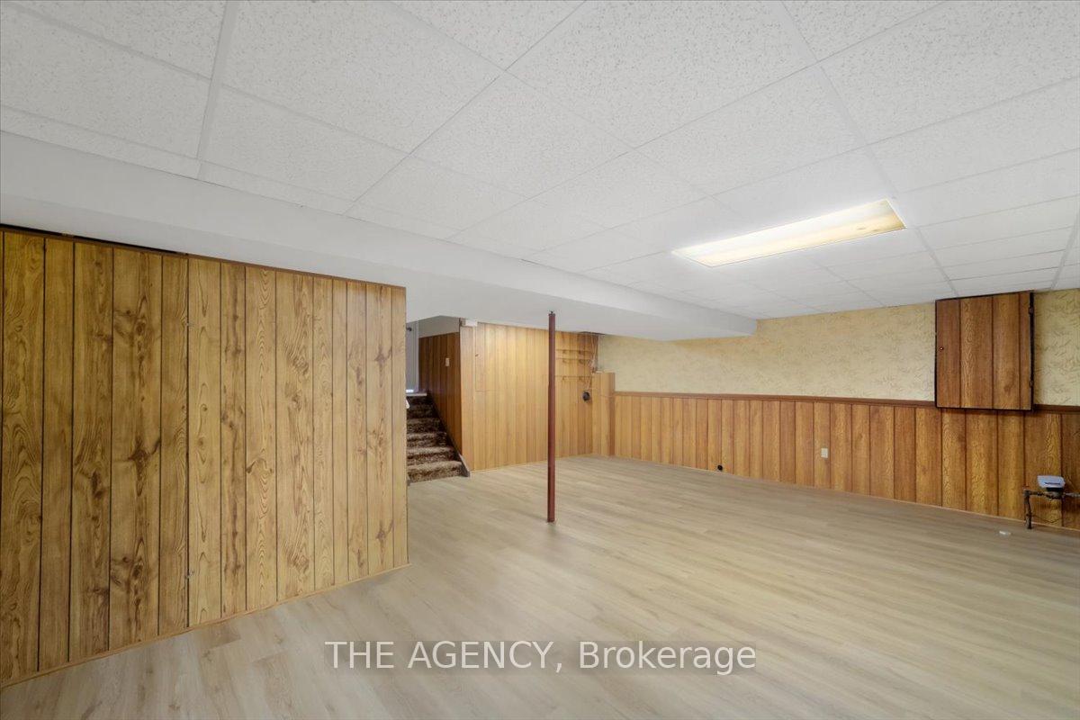 Photo 25 of 187 Seneca Avenue, Oshawa, Samac — HOMEH