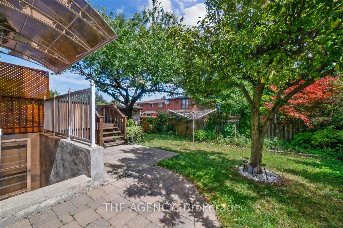 Photo 33 of 187 Seneca Avenue, Oshawa, Samac — HOMEH