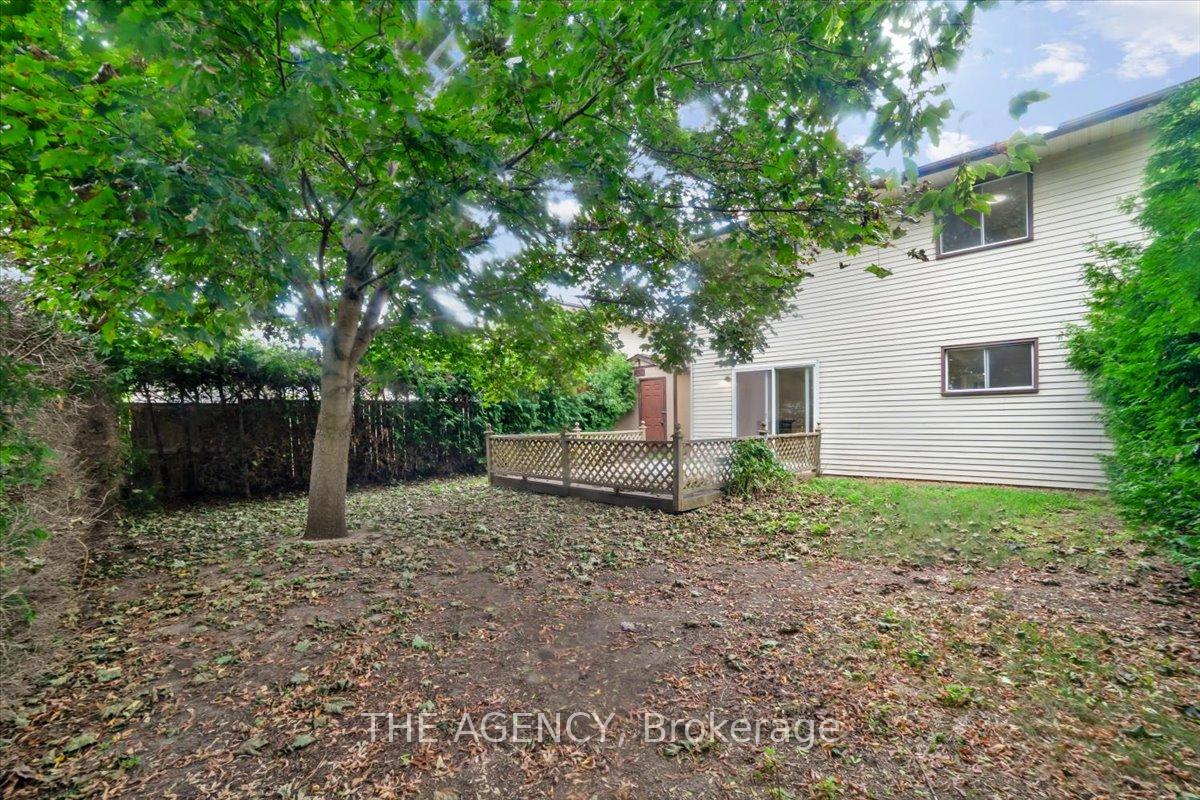 Photo 32 of 187 Seneca Avenue, Oshawa, Samac — HOMEH
