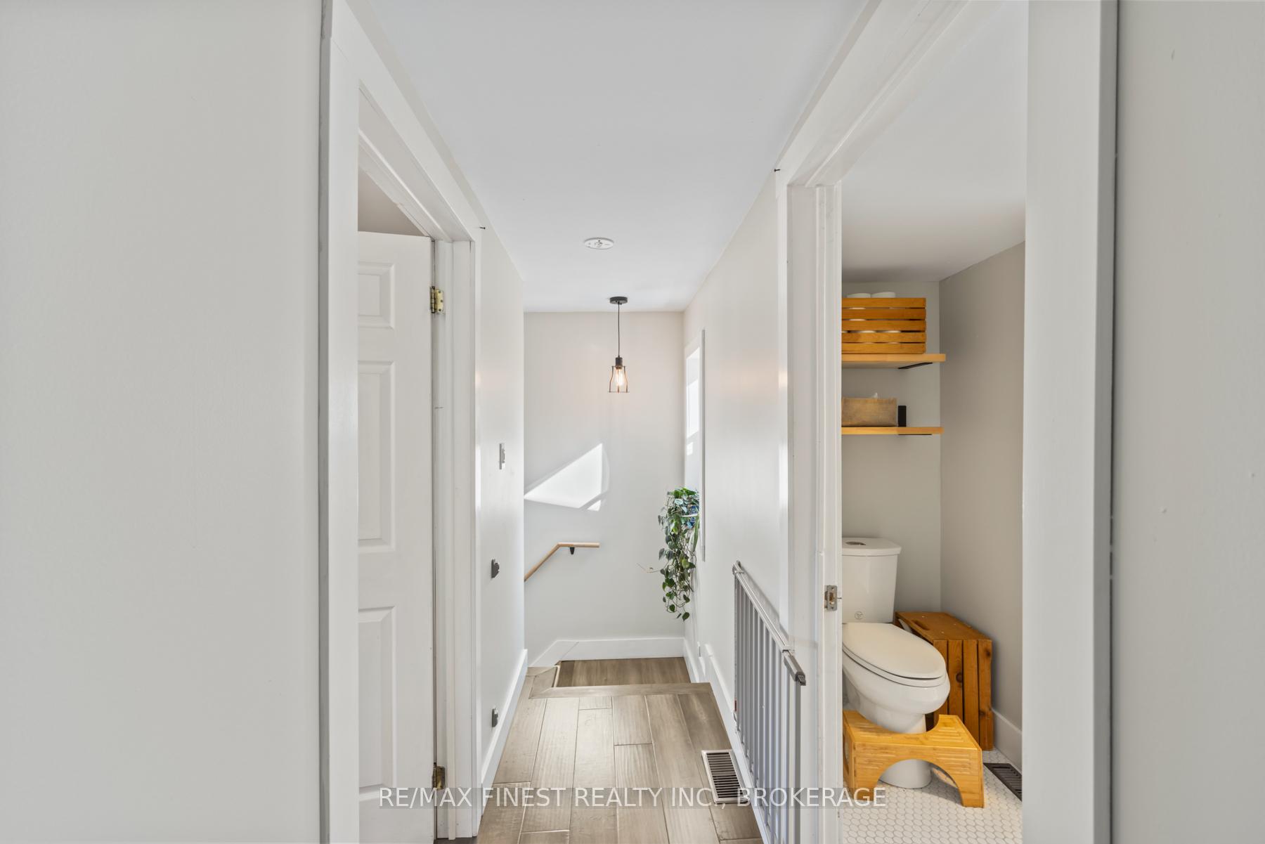 Photo 14 of 6 Redan Street, Kingston, East of Sir John A. Blvd — HOMEH