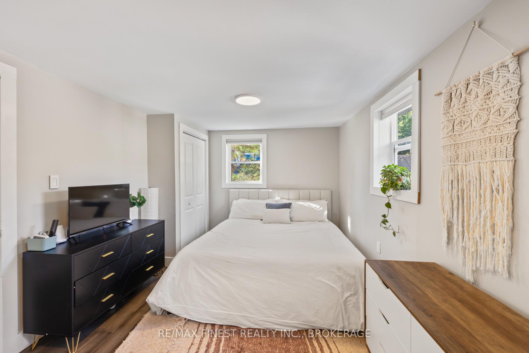 Photo 37 of 6 Redan Street, Kingston, East of Sir John A. Blvd — HOMEH