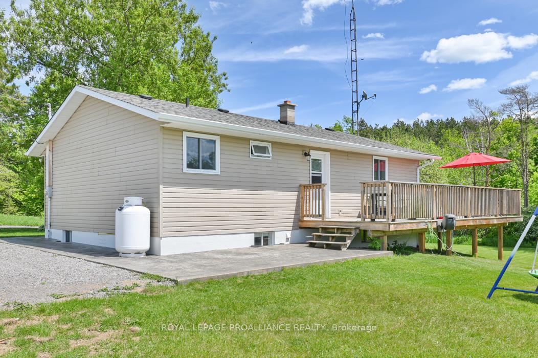 Photo 32 of 429 Elzevir Road, Tweed, Elzevir (Twp) — HOMEH