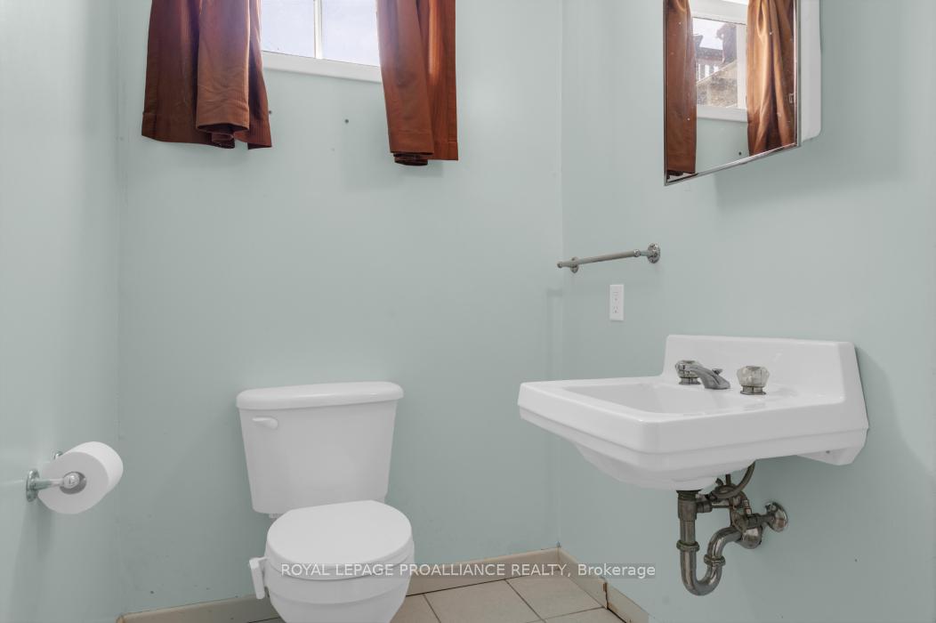 Photo 11 of 429 Elzevir Road, Tweed, Elzevir (Twp) — HOMEH