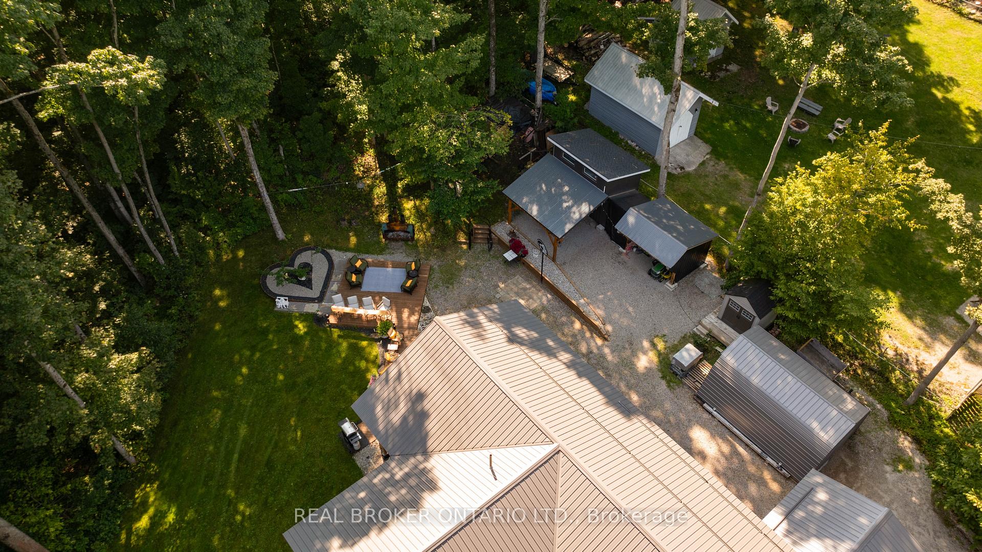 Photo 50 of 122 Timcourt Drive, Tiny, Rural Tiny — HOMEH