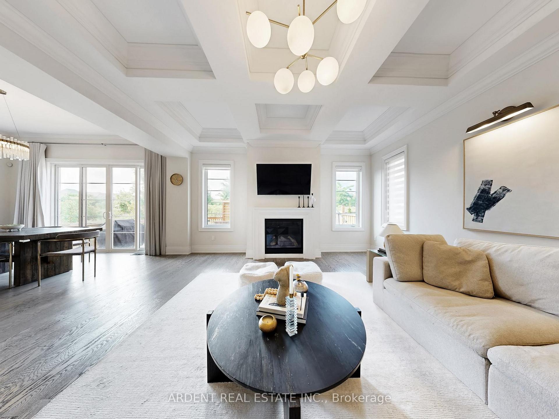 Photo 3 of 95 Foley Crescent, Vaughan, Patterson — HOMEH
