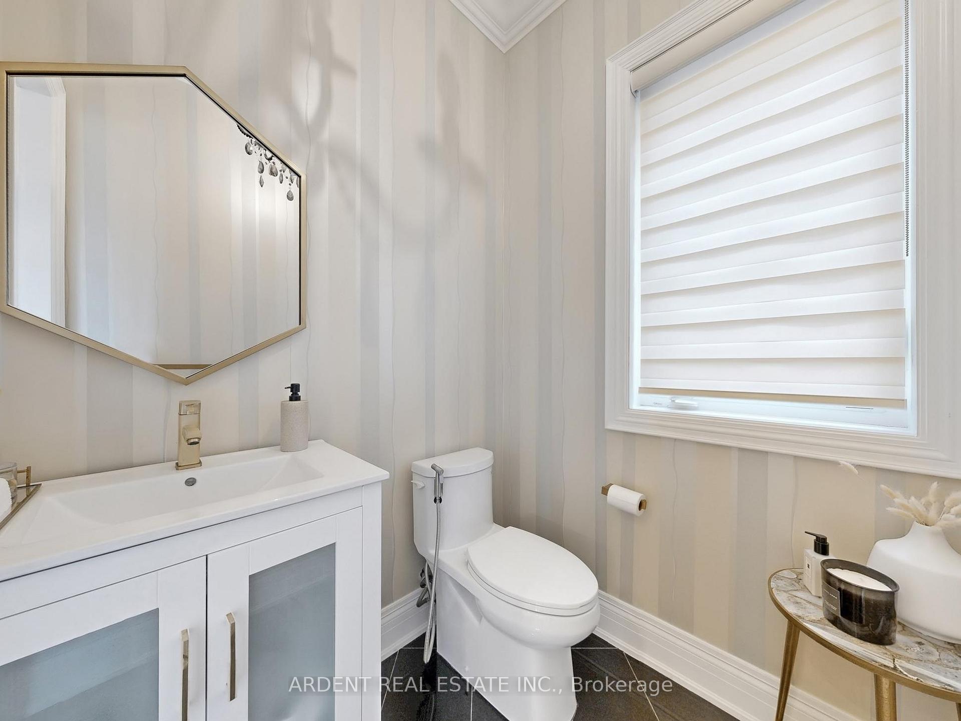 Photo 23 of 95 Foley Crescent, Vaughan, Patterson — HOMEH