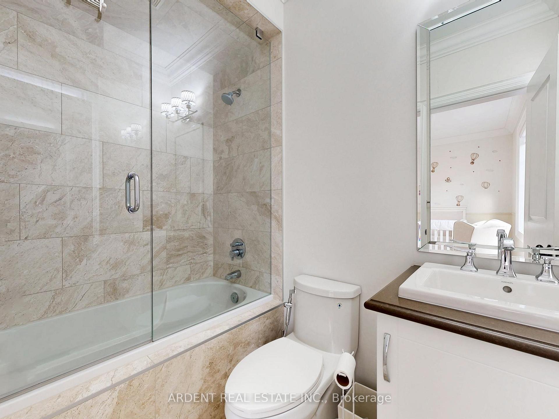 Photo 30 of 95 Foley Crescent, Vaughan, Patterson — HOMEH