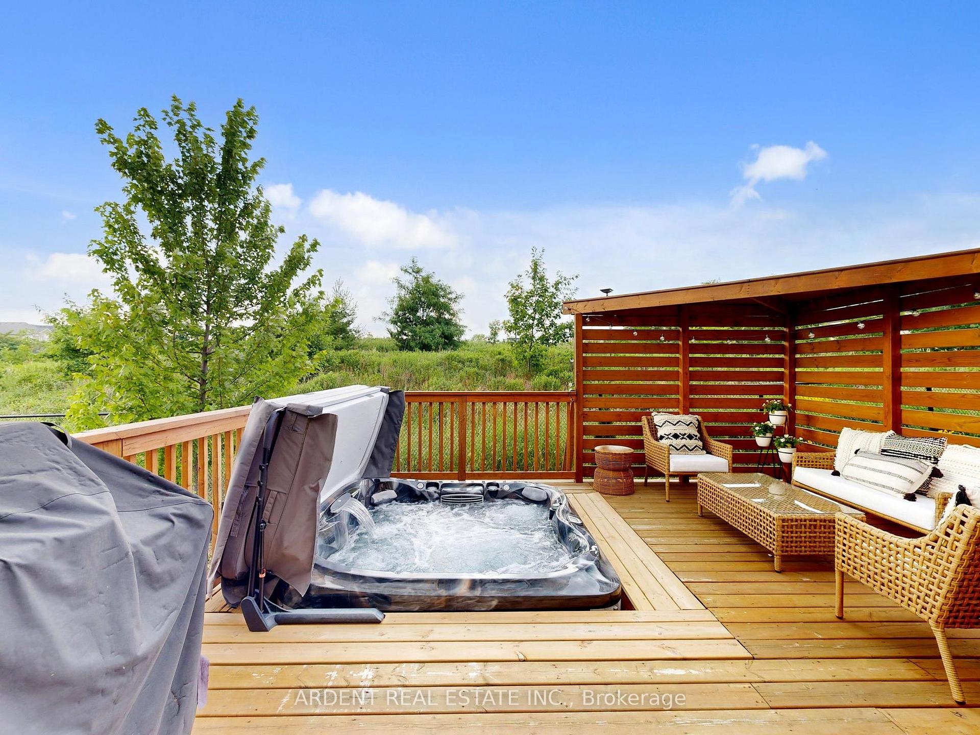 Photo 48 of 95 Foley Crescent, Vaughan, Patterson — HOMEH