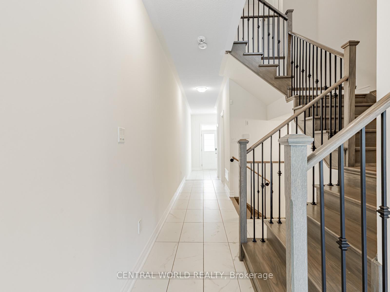 Photo 14 of 16 Liam Lane, Markham, Cedarwood — HOMEH