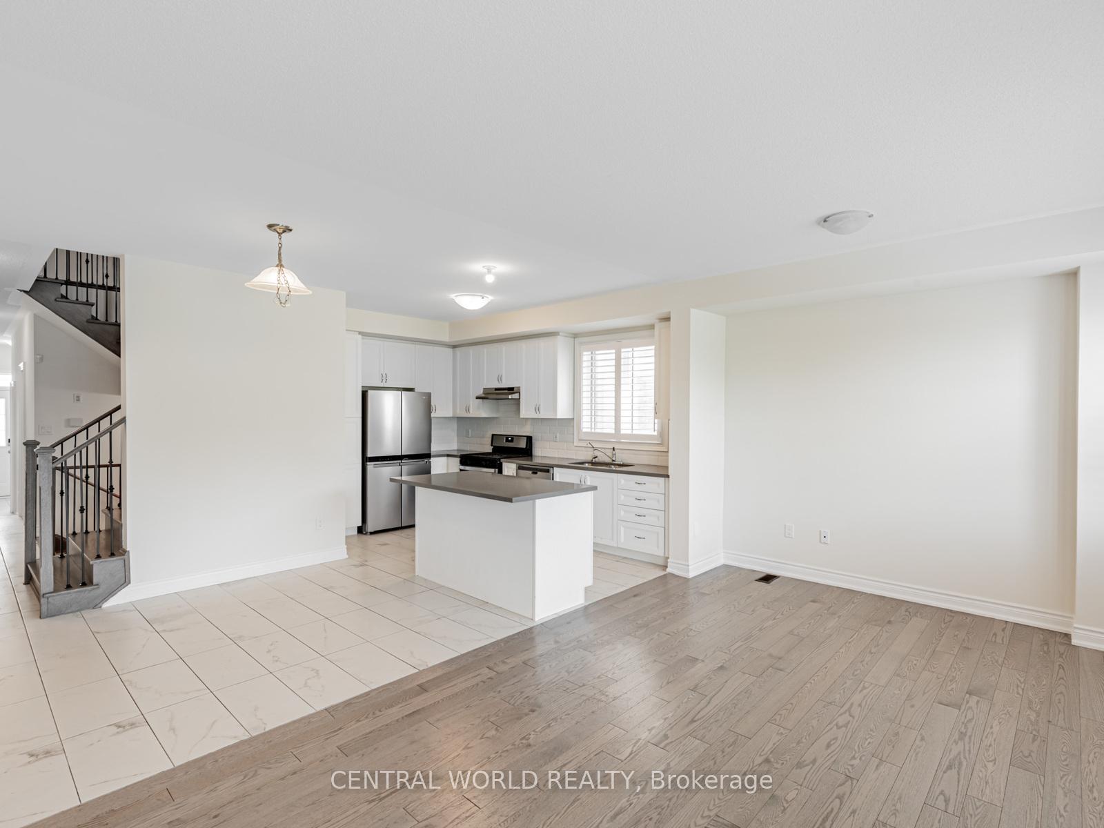 Photo 24 of 16 Liam Lane, Markham, Cedarwood — HOMEH