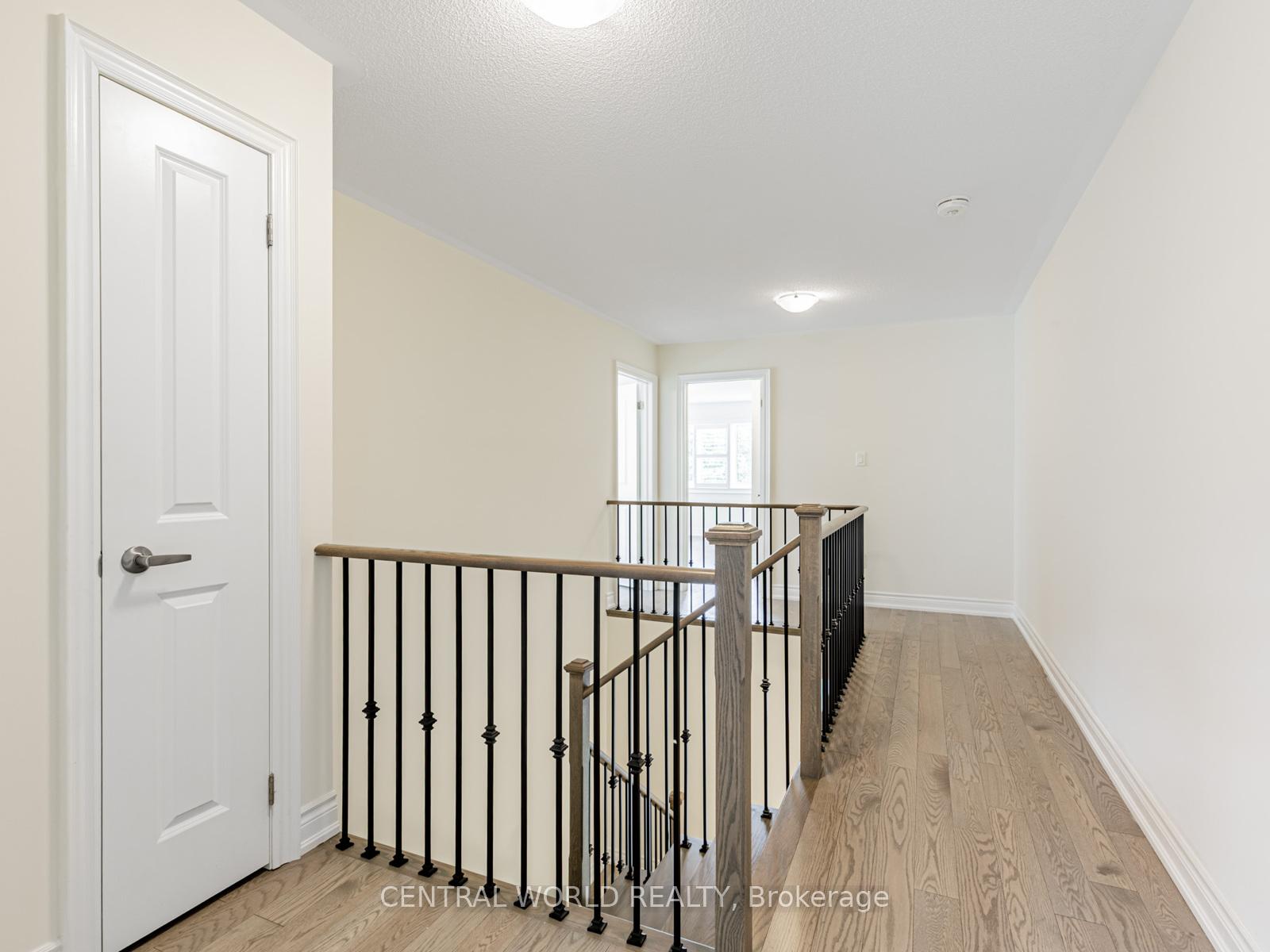Photo 17 of 16 Liam Lane, Markham, Cedarwood — HOMEH