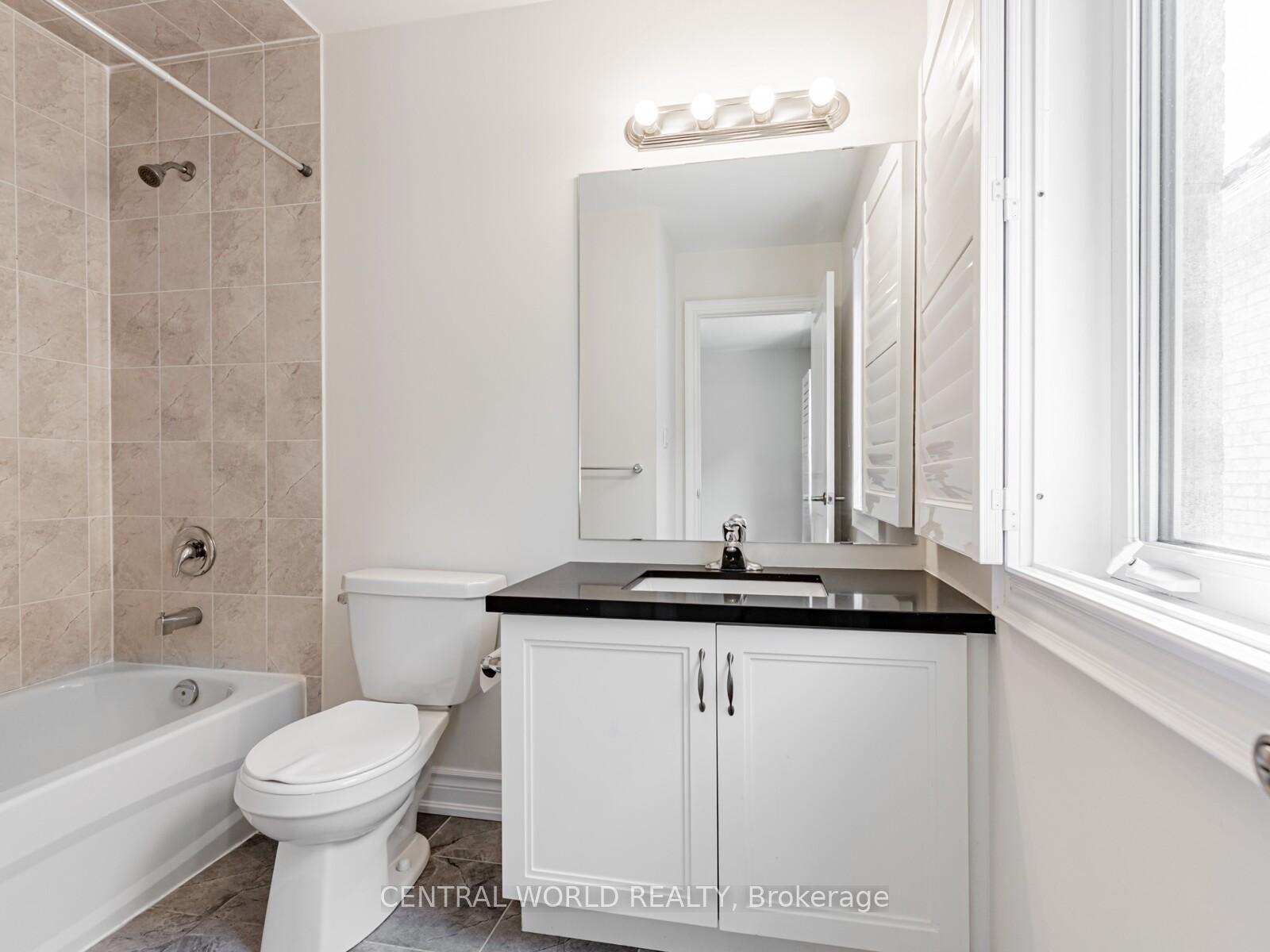 Photo 9 of 16 Liam Lane, Markham, Cedarwood — HOMEH