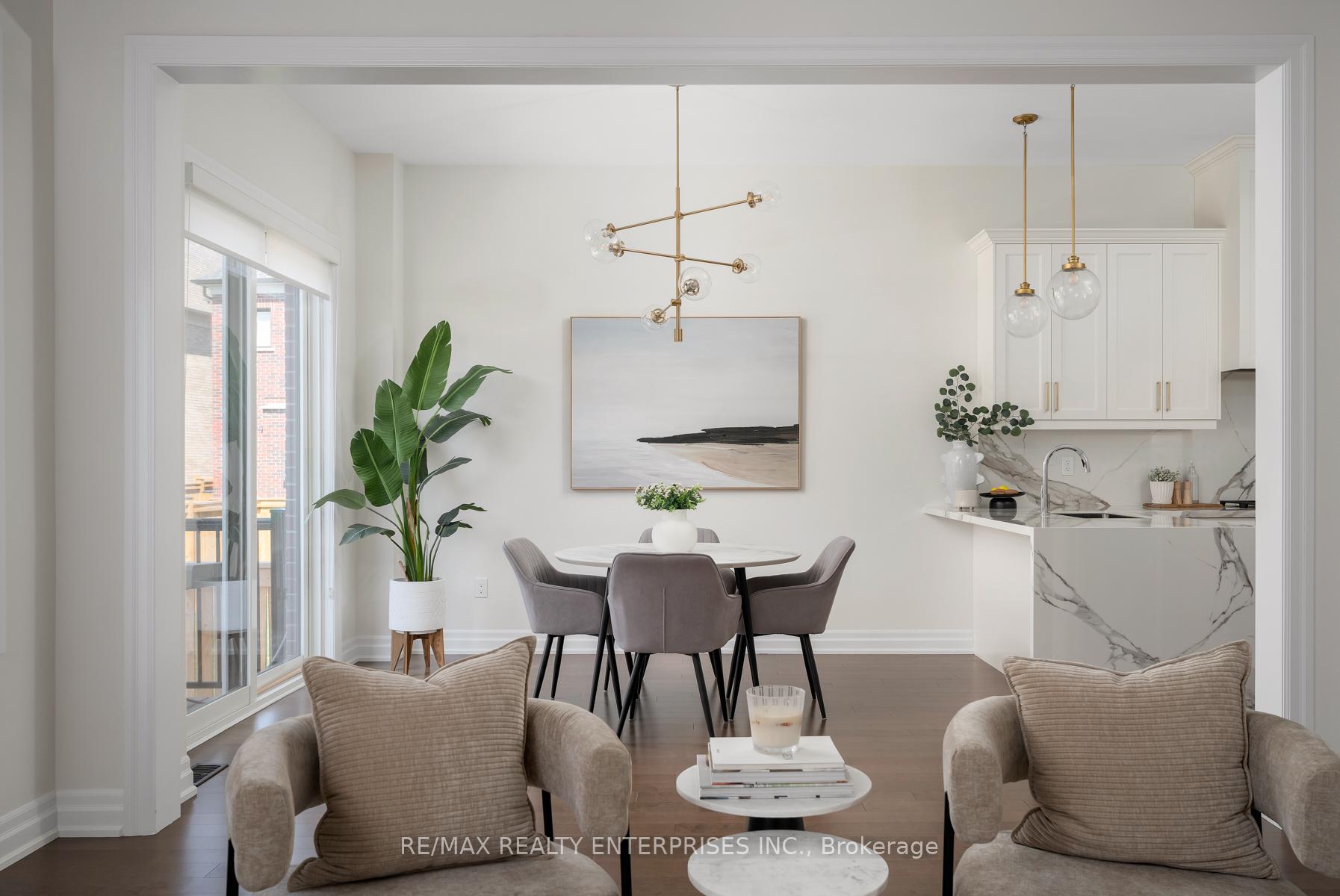 Photo 4 of 15 Botelho Circle, Aurora, Bayview Southeast — HOMEH