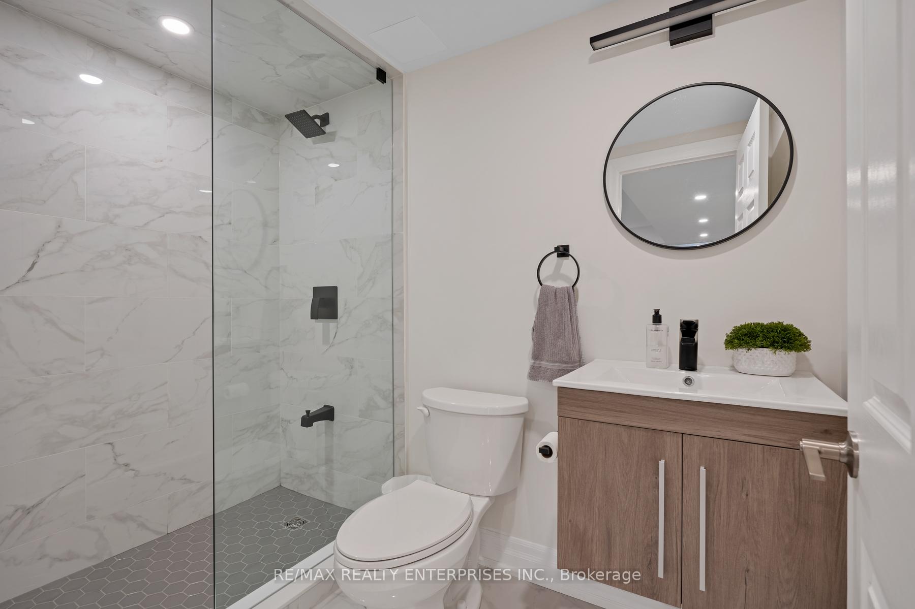 Photo 24 of 15 Botelho Circle, Aurora, Bayview Southeast — HOMEH