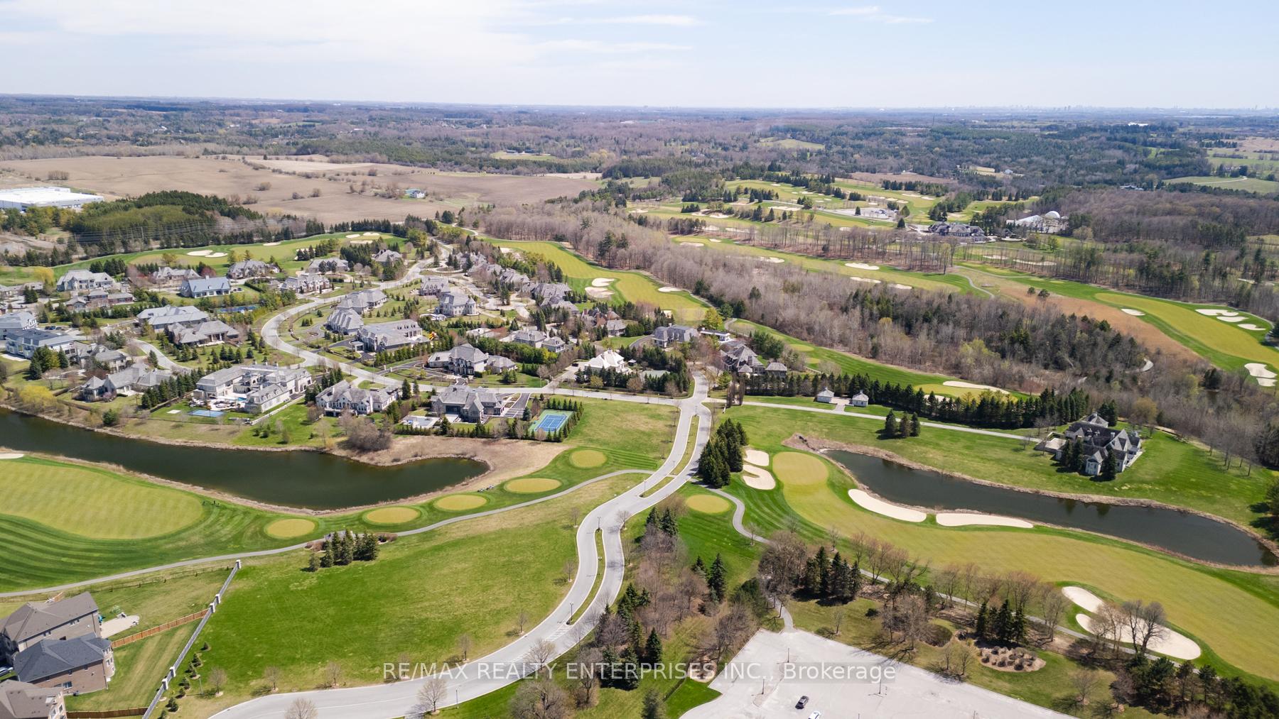 Photo 37 of 15 Botelho Circle, Aurora, Bayview Southeast — HOMEH
