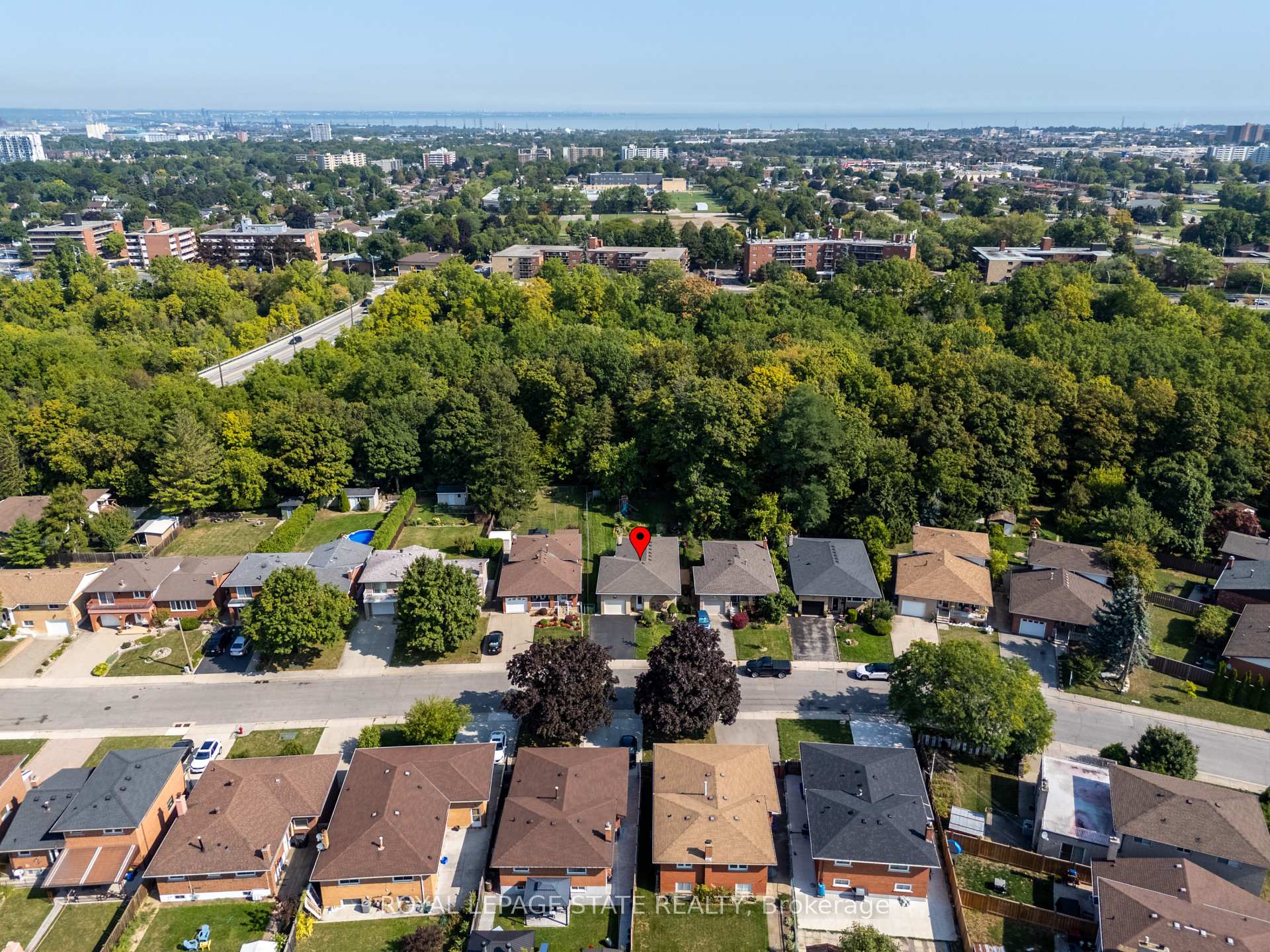 Photo 5 of 33 Pinard Street, Hamilton, Vincent — HOMEH