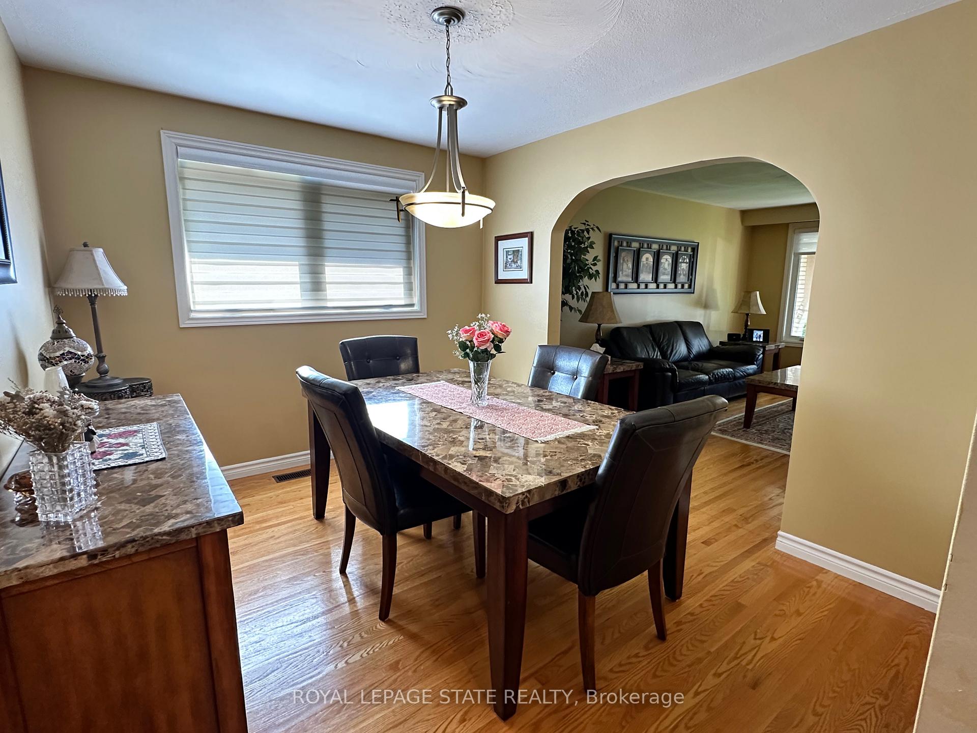 Photo 6 of 33 Pinard Street, Hamilton, Vincent — HOMEH