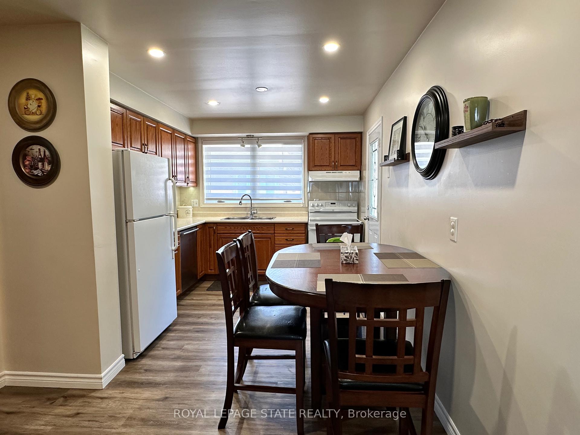 Photo 14 of 33 Pinard Street, Hamilton, Vincent — HOMEH