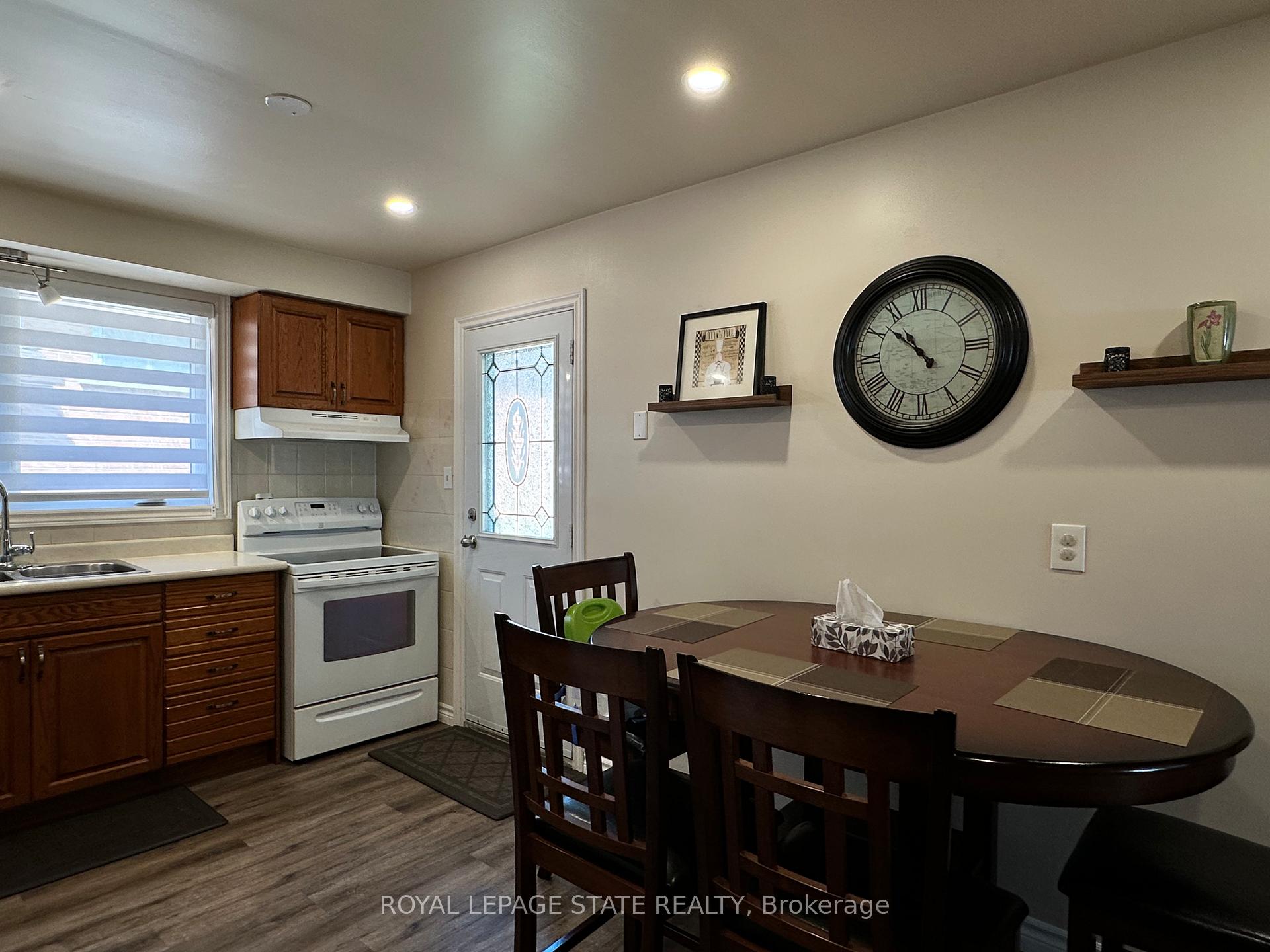 Photo 15 of 33 Pinard Street, Hamilton, Vincent — HOMEH