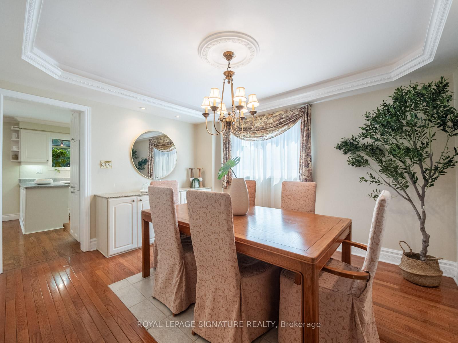 Photo 21 of 119 Tilman Circle, Markham, Markham Village — HOMEH