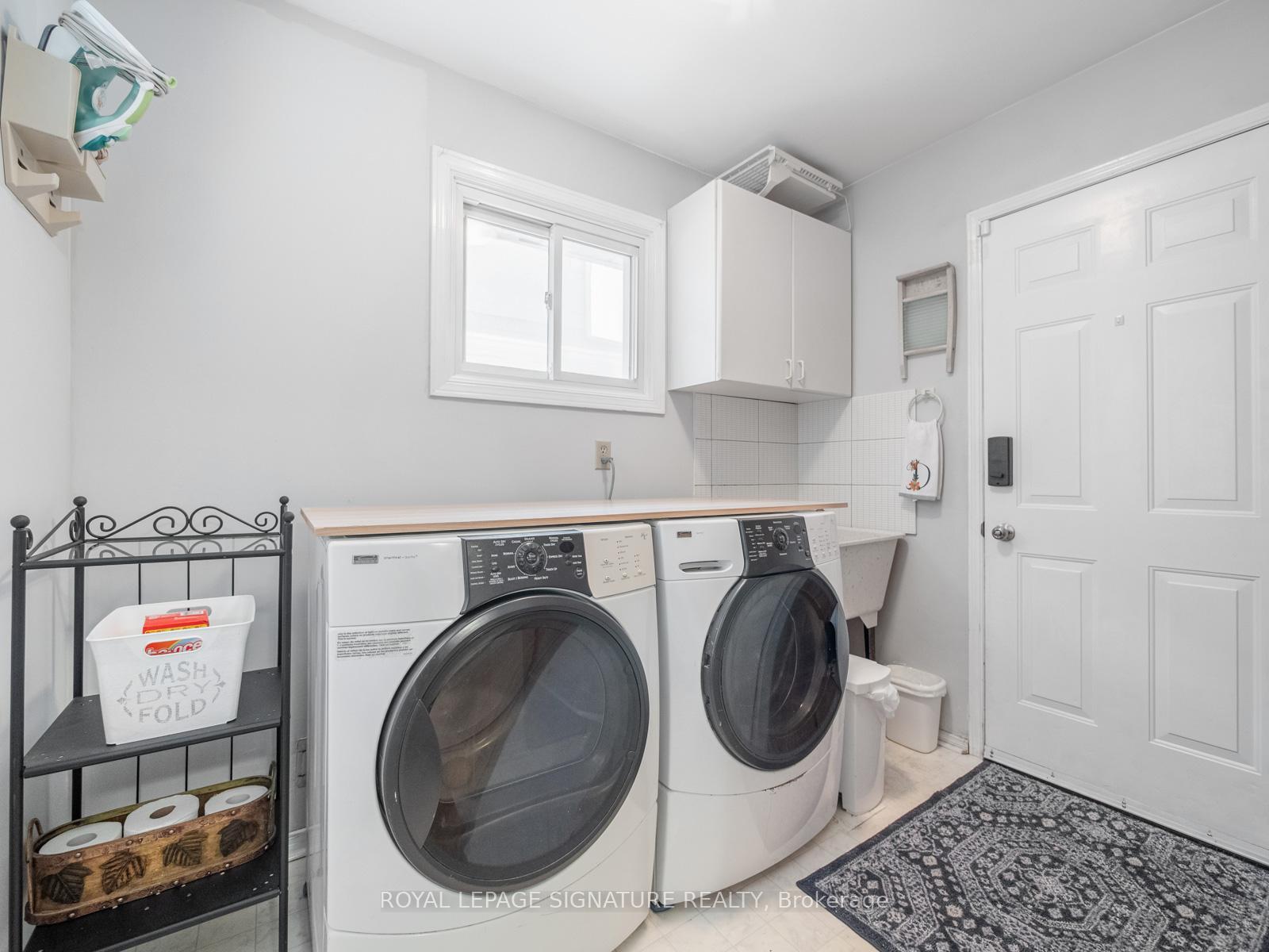 Photo 20 of 119 Tilman Circle, Markham, Markham Village — HOMEH