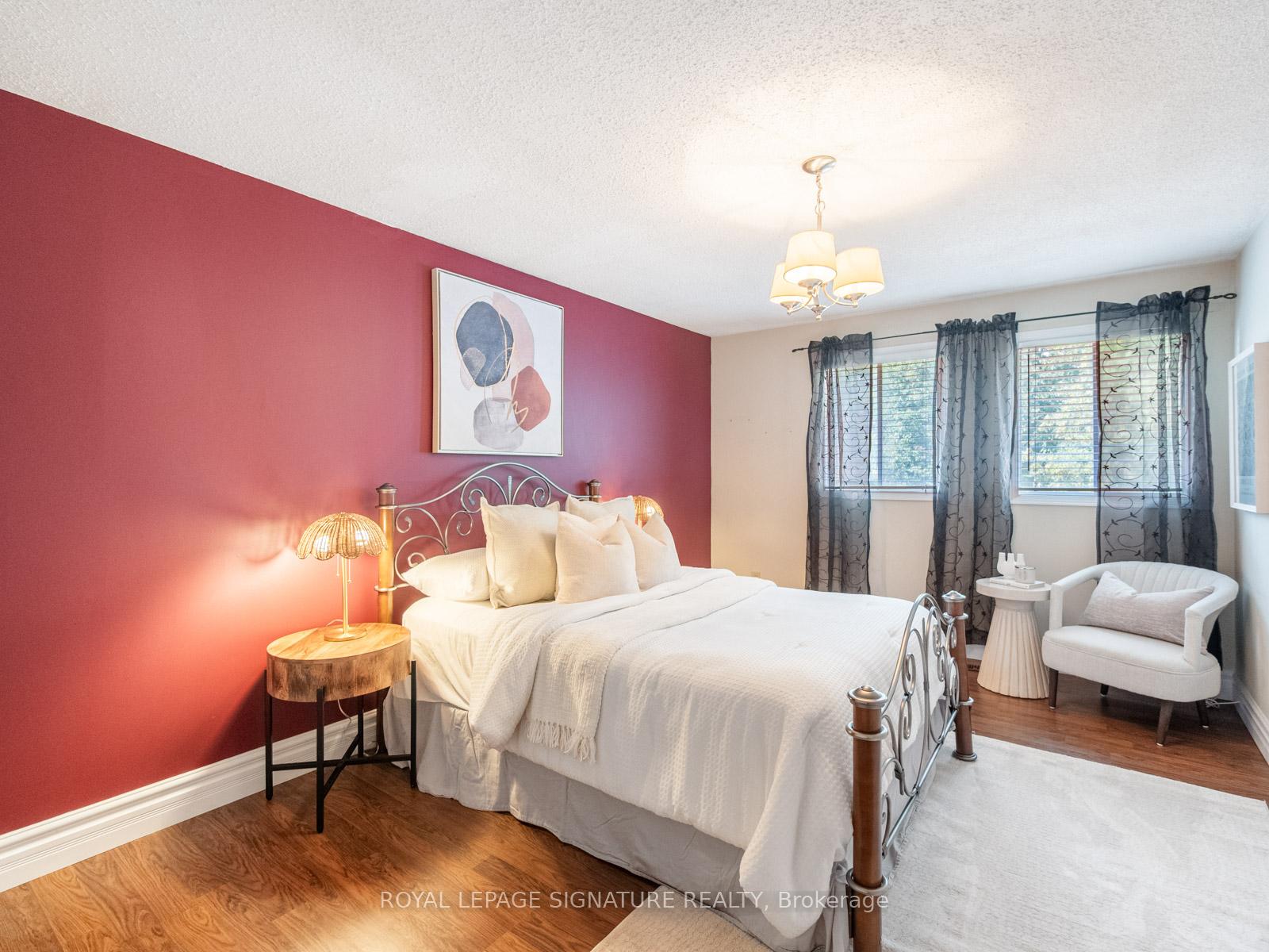 Photo 34 of 119 Tilman Circle, Markham, Markham Village — HOMEH