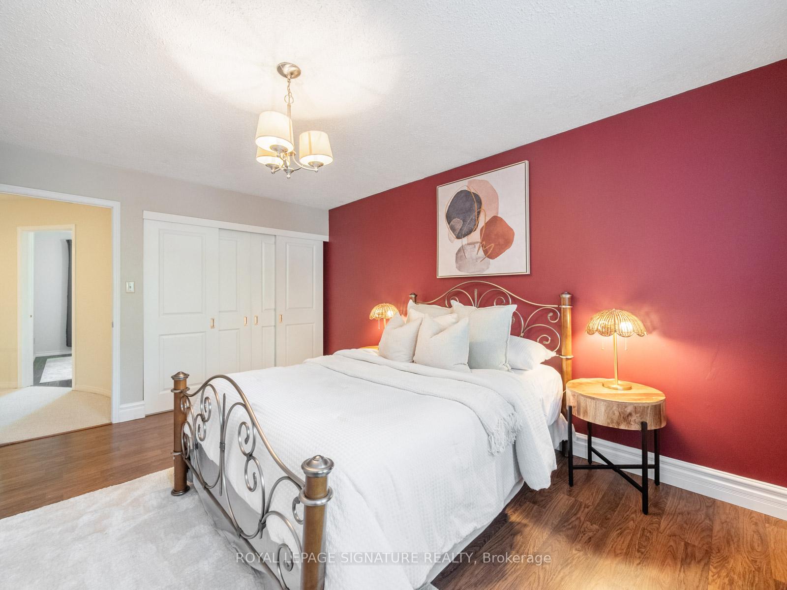 Photo 22 of 119 Tilman Circle, Markham, Markham Village — HOMEH