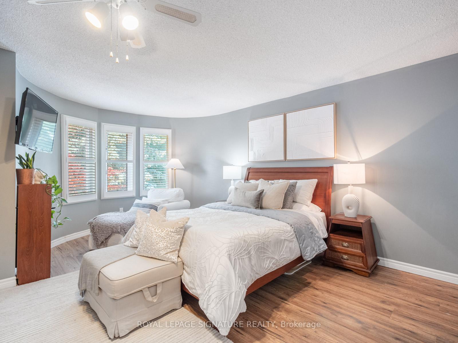 Photo 29 of 119 Tilman Circle, Markham, Markham Village — HOMEH