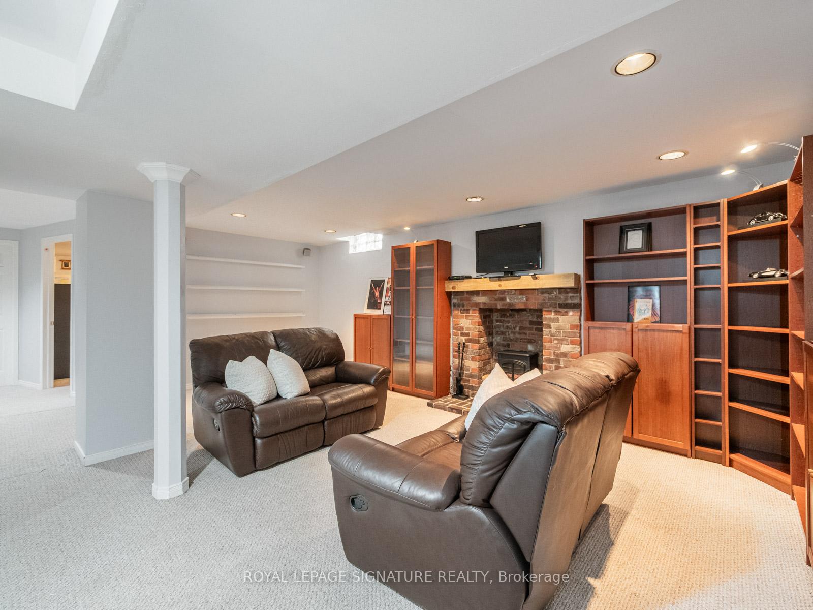 Photo 36 of 119 Tilman Circle, Markham, Markham Village — HOMEH