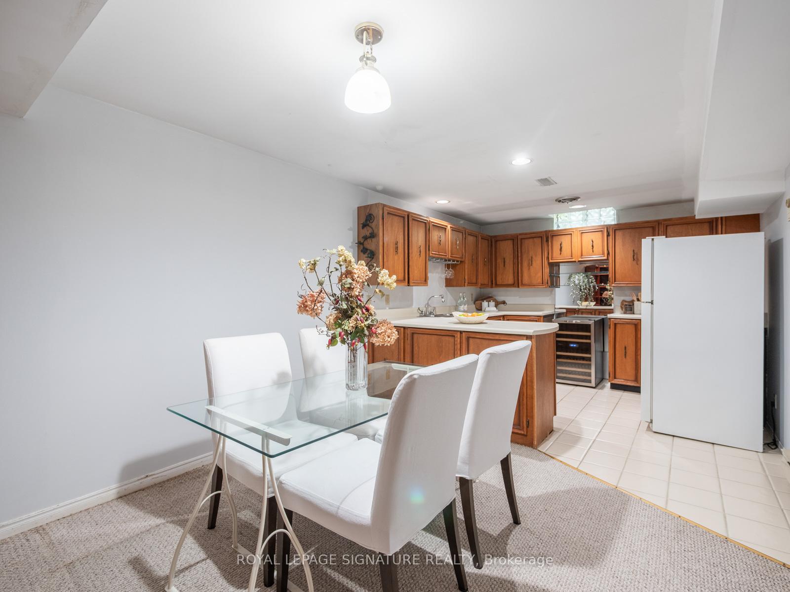 Photo 35 of 119 Tilman Circle, Markham, Markham Village — HOMEH