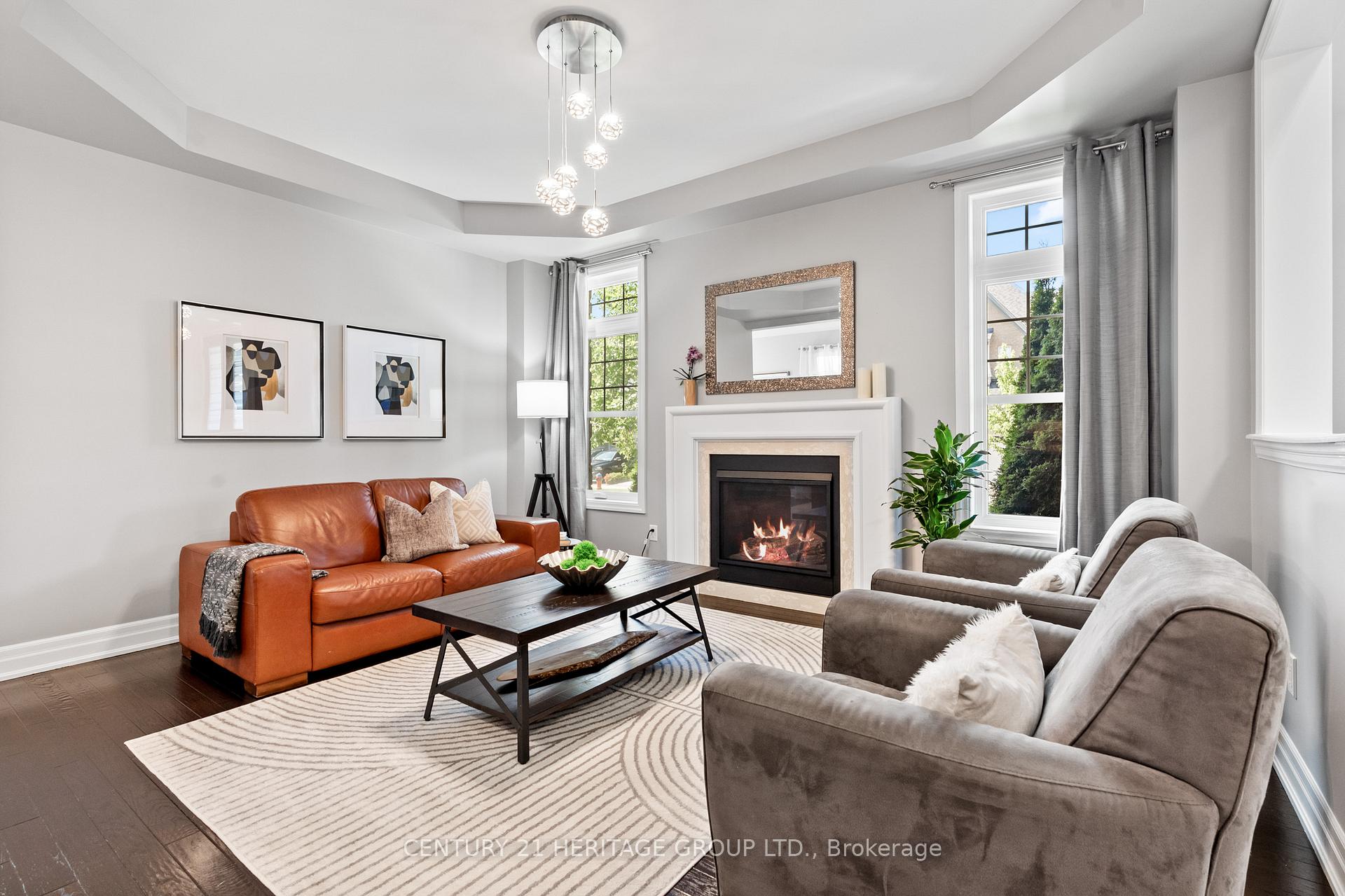 Photo 5 of 64 Wells Orchard Crescent, King, King City — HOMEH
