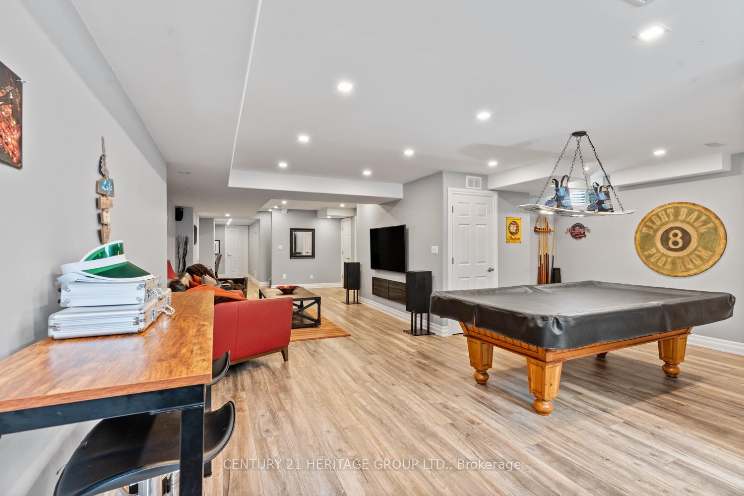 Photo 24 of 64 Wells Orchard Crescent, King, King City — HOMEH