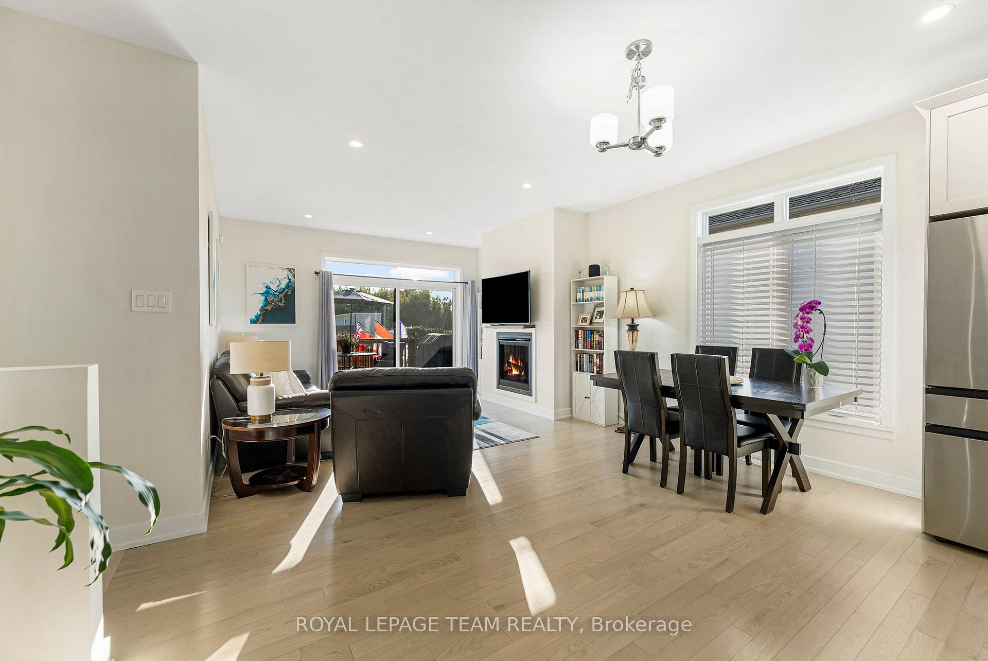 Photo 17 of 276 Wood Avenue, Smiths Falls — HOMEH