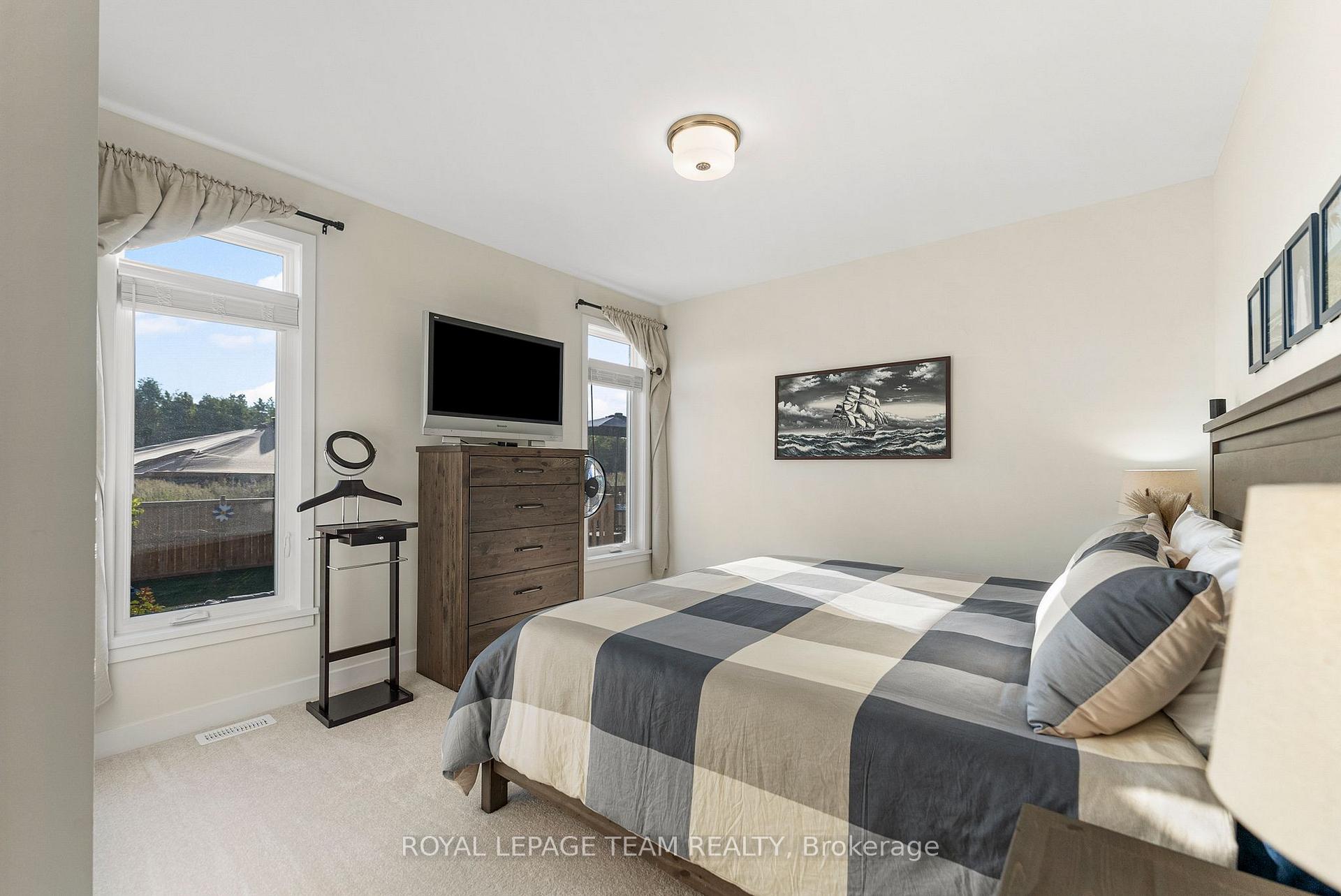 Photo 18 of 276 Wood Avenue, Smiths Falls — HOMEH