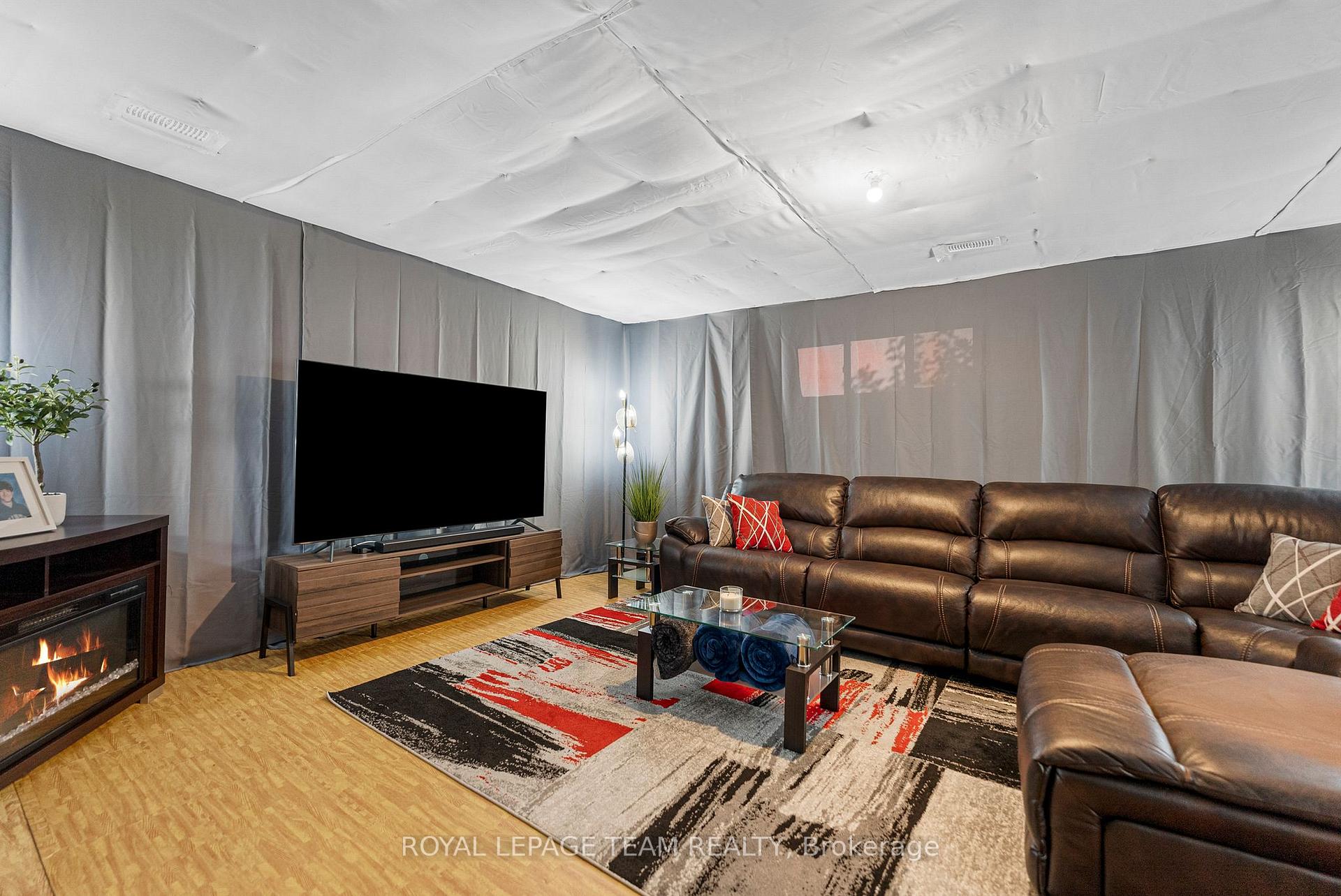 Photo 15 of 276 Wood Avenue, Smiths Falls — HOMEH