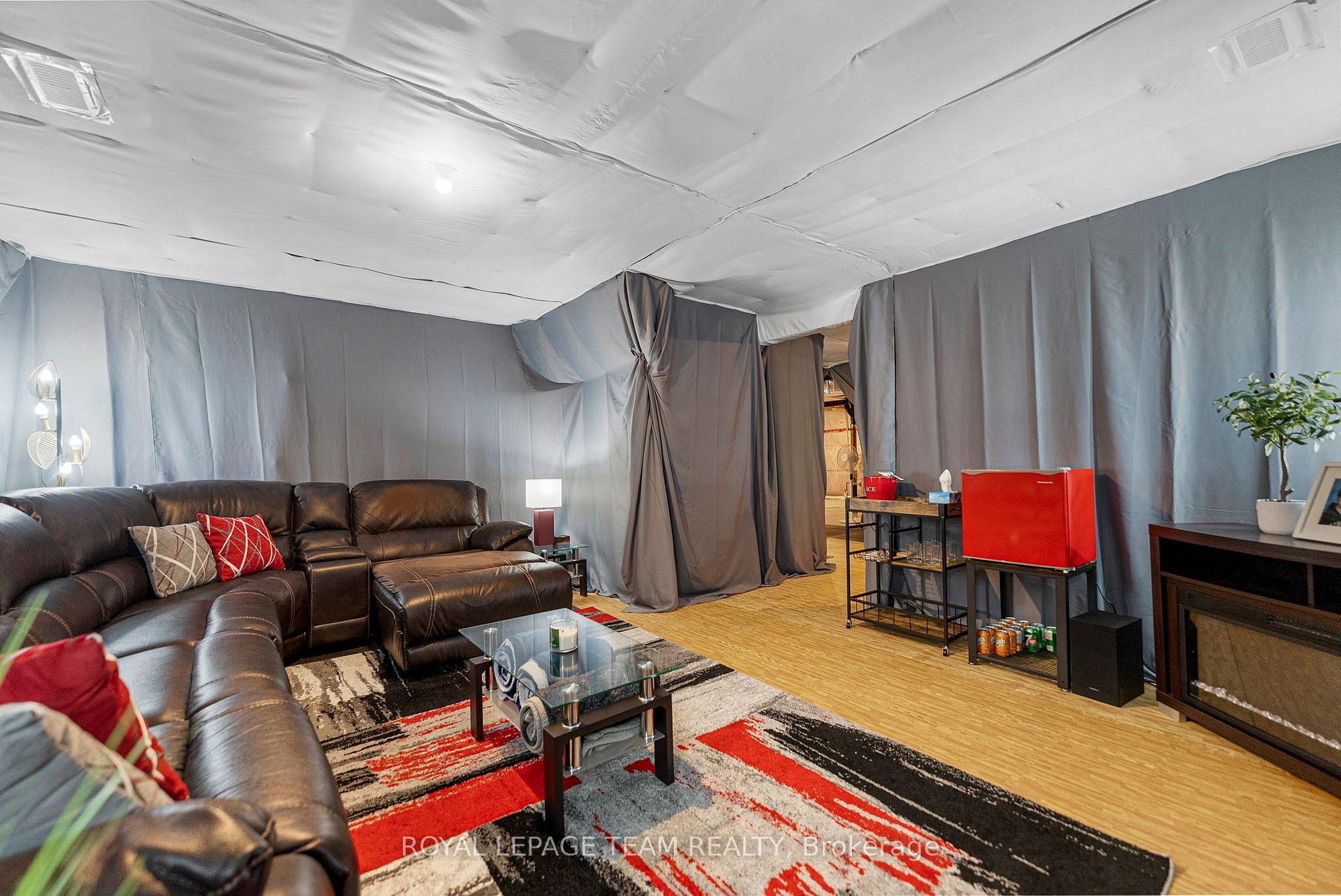 Photo 40 of 276 Wood Avenue, Smiths Falls — HOMEH