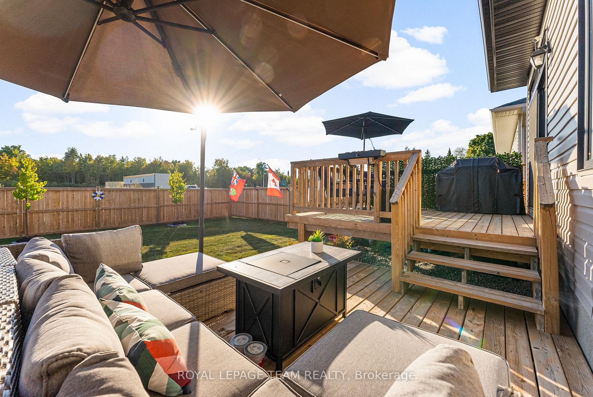 Photo 23 of 276 Wood Avenue, Smiths Falls — HOMEH