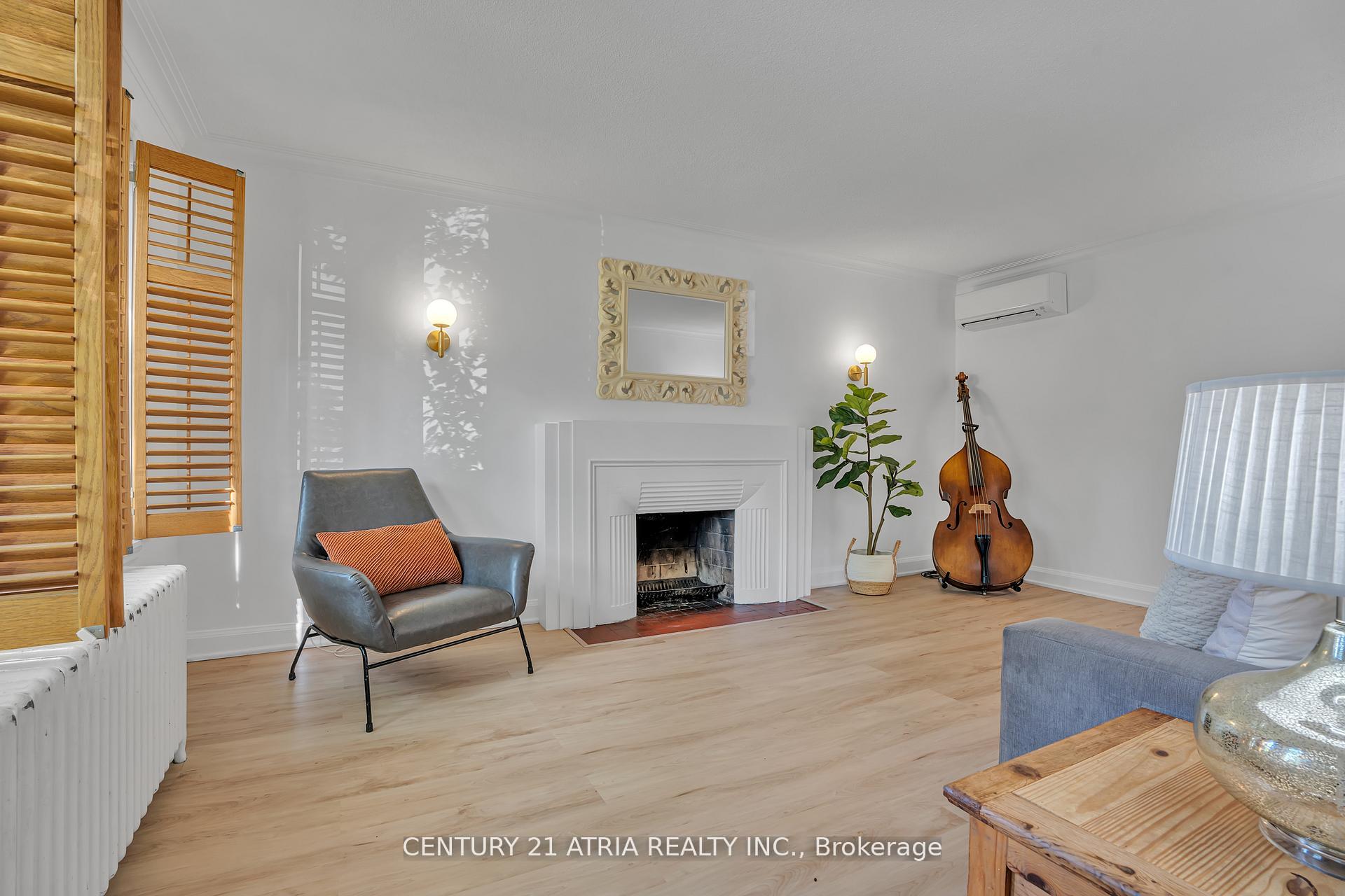 Photo 8 of 13 Sunnydale Drive S, Etobicoke, Stonegate-Queensway — HOMEH