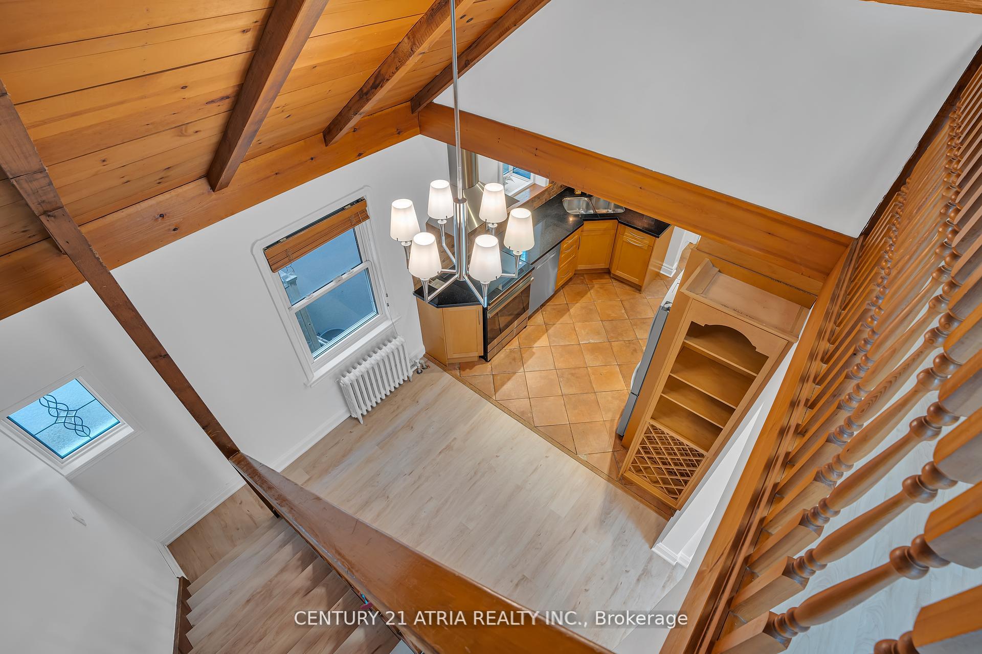Photo 23 of 13 Sunnydale Drive S, Etobicoke, Stonegate-Queensway — HOMEH