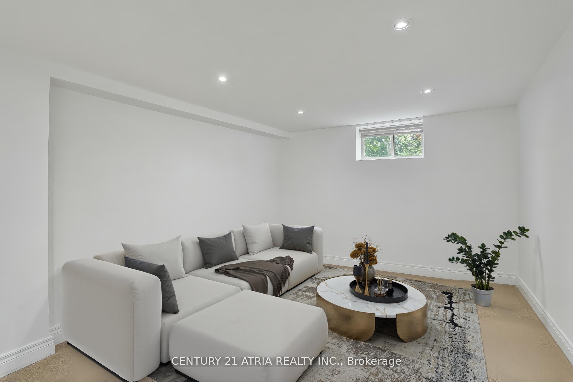 Photo 29 of 13 Sunnydale Drive S, Etobicoke, Stonegate-Queensway — HOMEH
